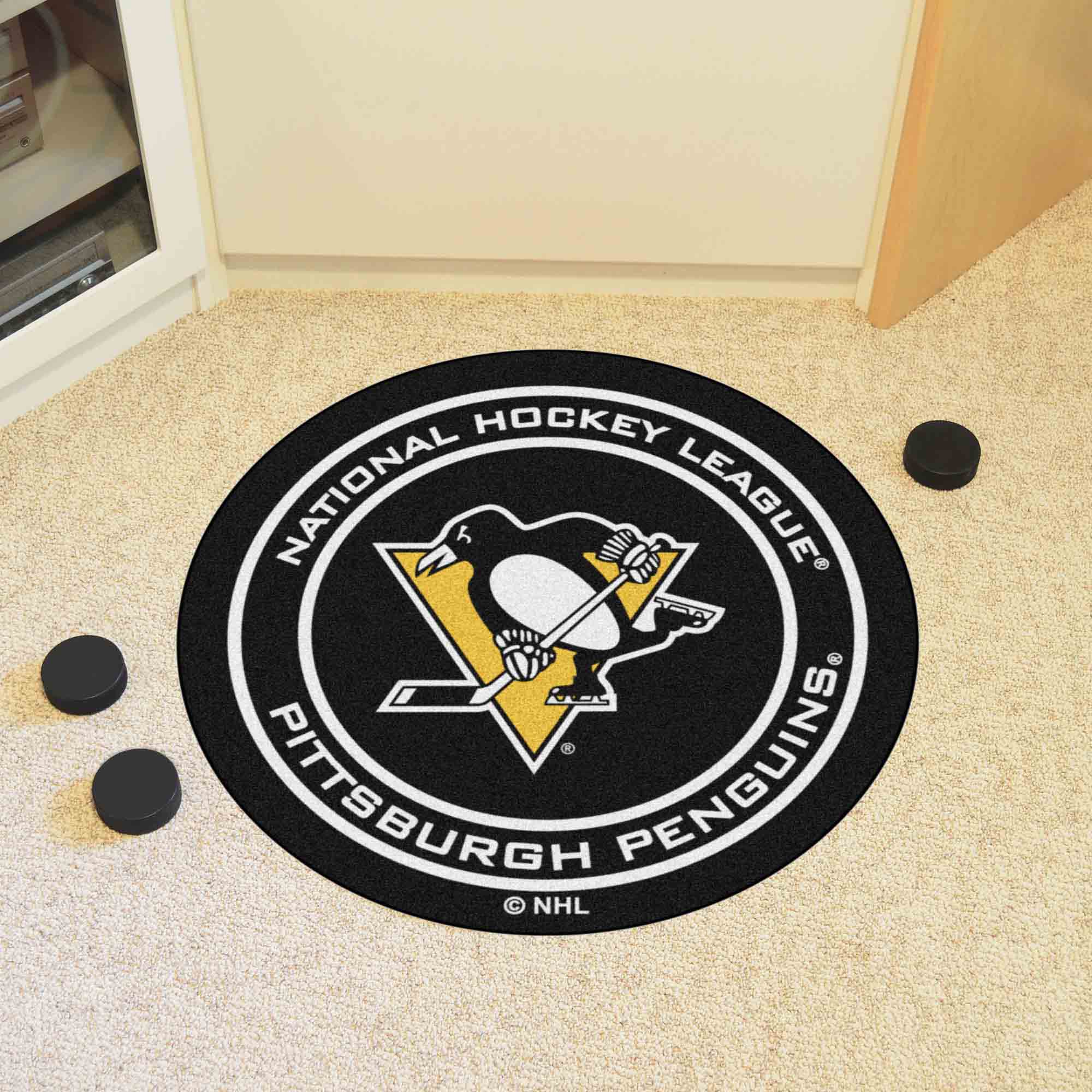 NHL - Pittsburgh Penguins Puck Mat - Sports Gifts, Sports Memorabilia, Sports Collectibles, Fan Shop