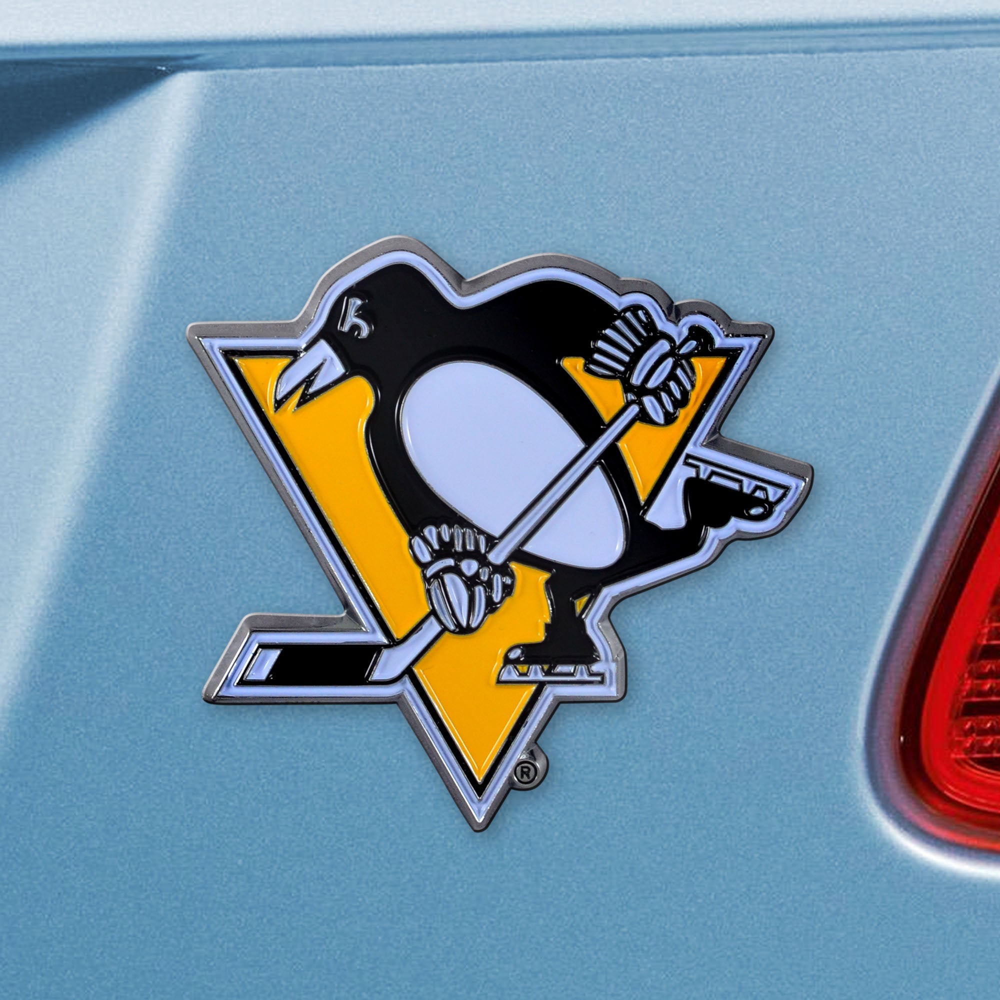 NHL - Pittsburgh Penguins Color Emblem - Sports Gifts, Sports Memorabilia, Sports Collectibles, Fan Shop