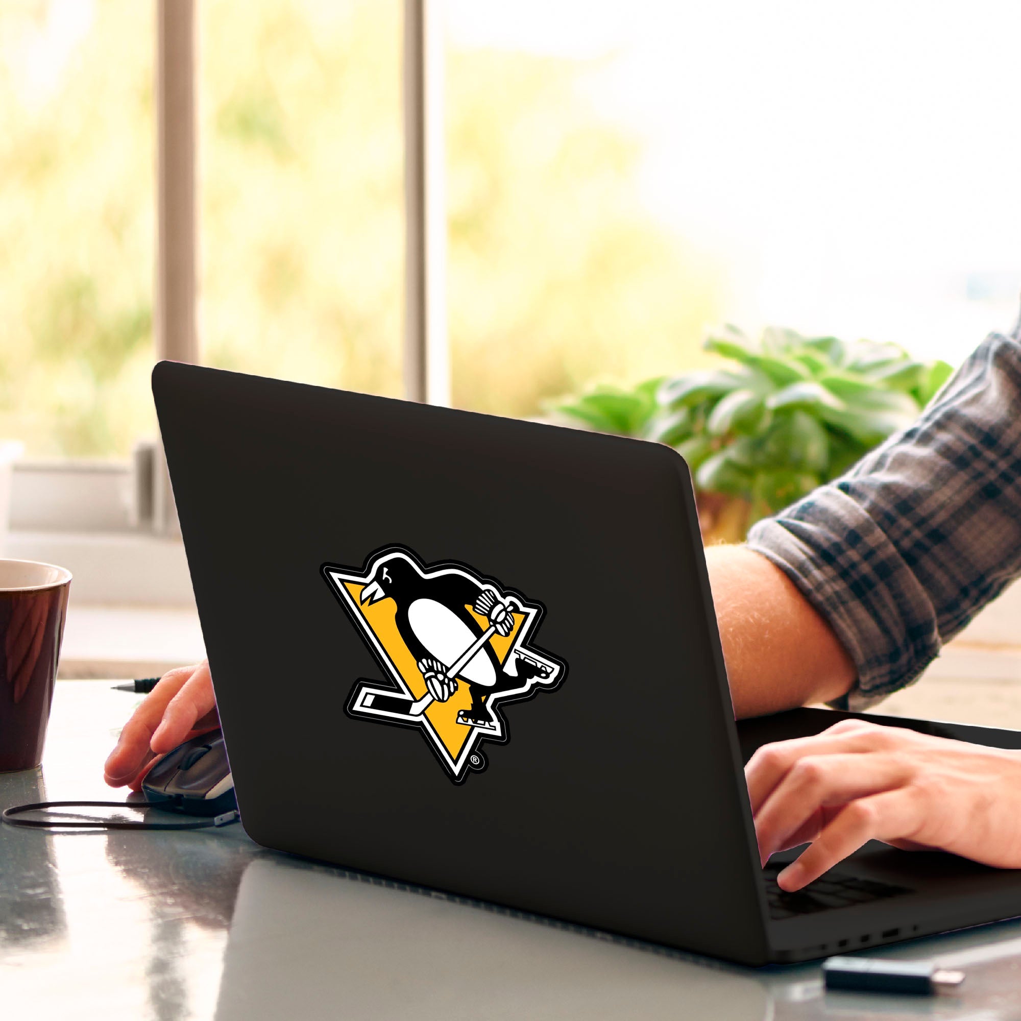 NHL - Pittsburgh Penguins Matte Decal - Sports Gifts, Sports Memorabilia, Sports Collectibles, Fan Shop