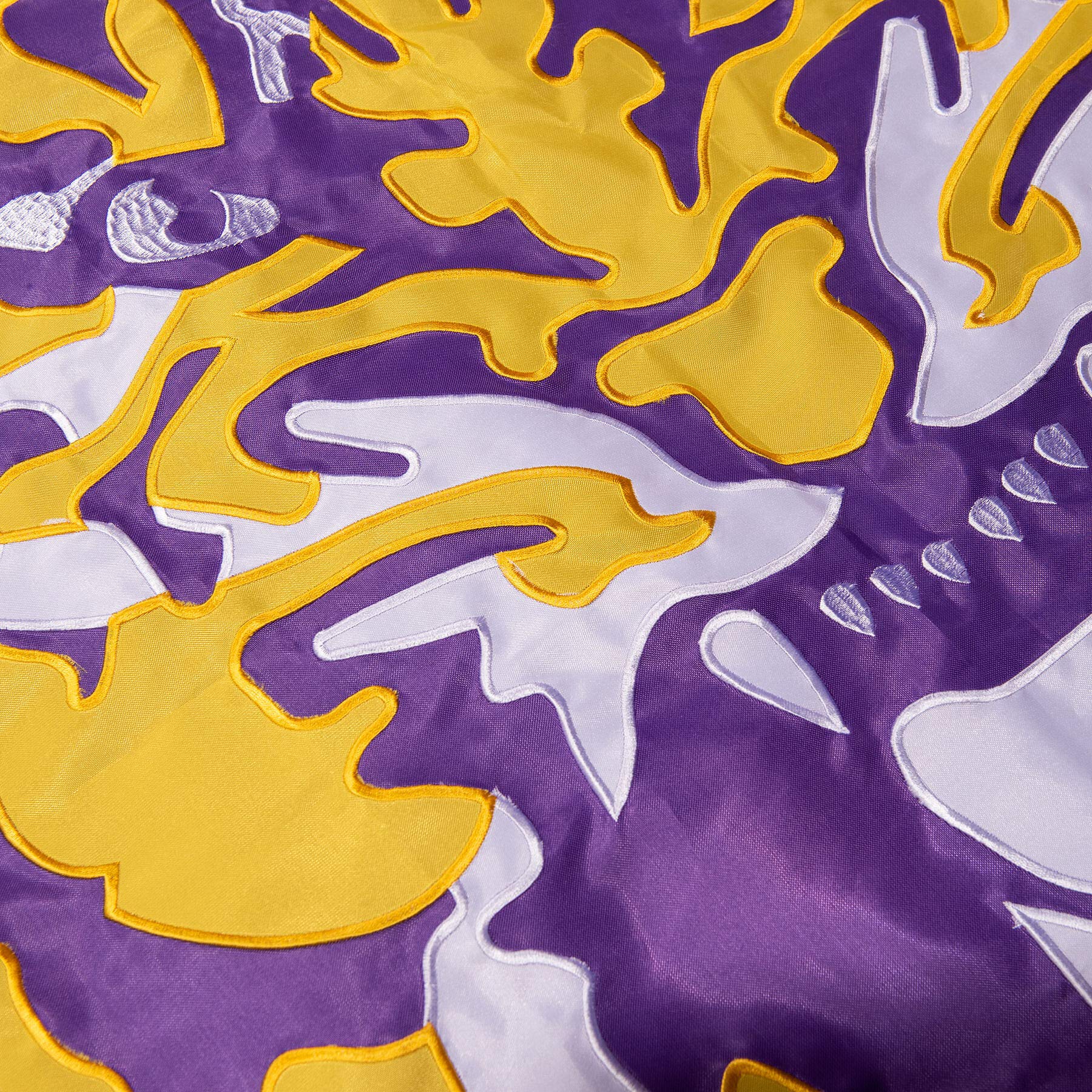 College Flags & Banners Co. Louisiana State LSU Tigers Tiger Head Embroidered and Stitched Nylon Flag - Sports Collectibles, Sports Memorabilia, Sports Fan Shop, Sports Gifts
