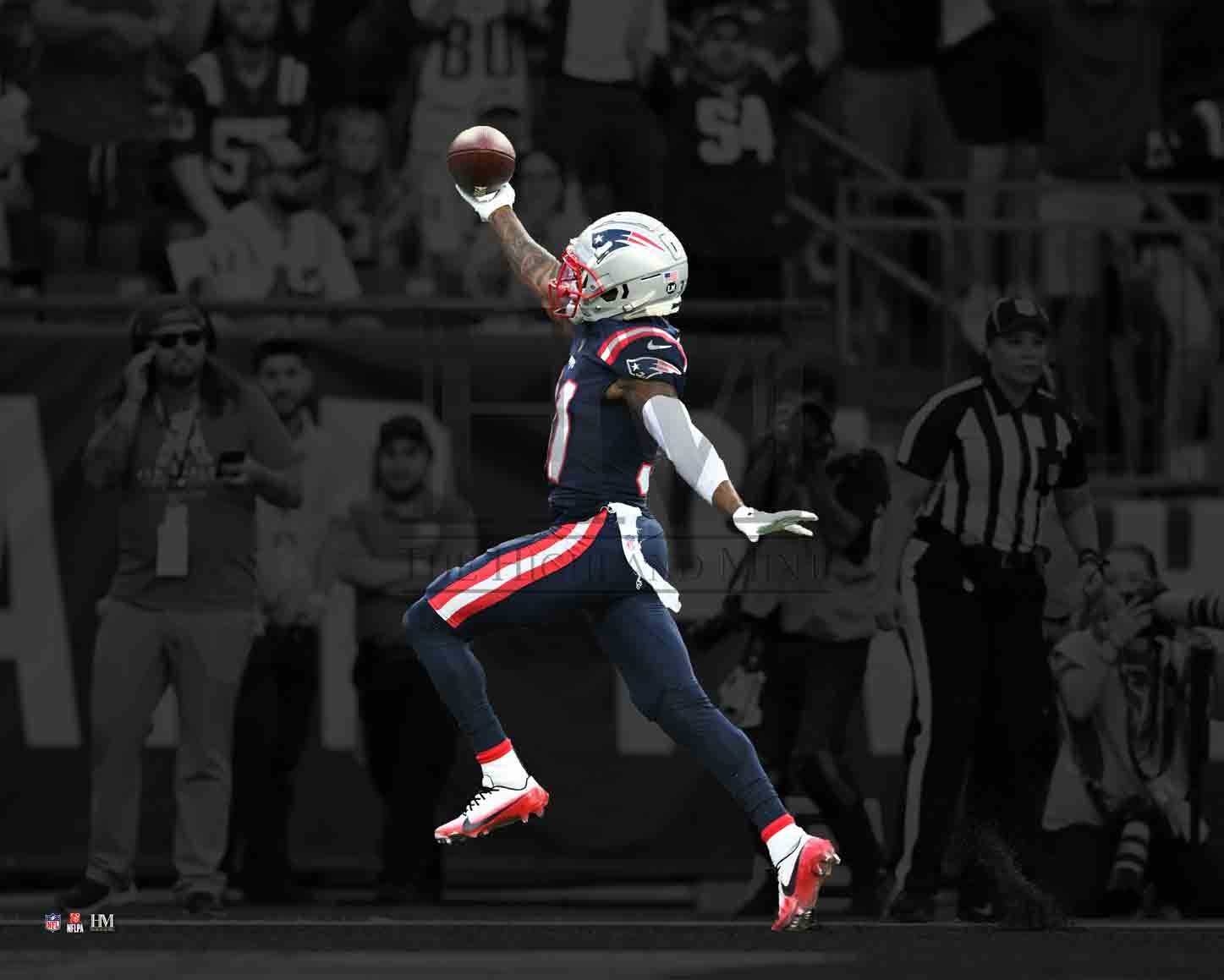 Jonathan Jones New England Patriots Blackout Football Photo - Sports Collectibles, Sports Memorabilia, Sports Fan Shop, Sports Gifts