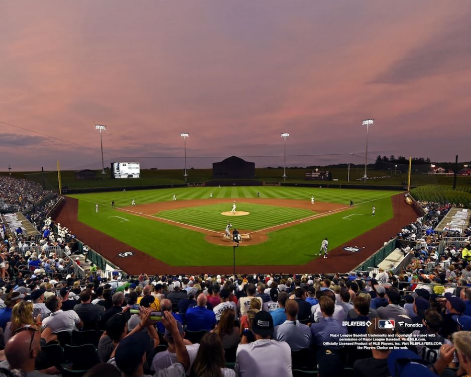 Chicago White Sox v. New York Yankees Field of Dreams 2021 8" x 10" Baseball Stadium Photo - Sports Collectibles, Sports Memorabilia, Sports Fan Shop, Sports Gifts