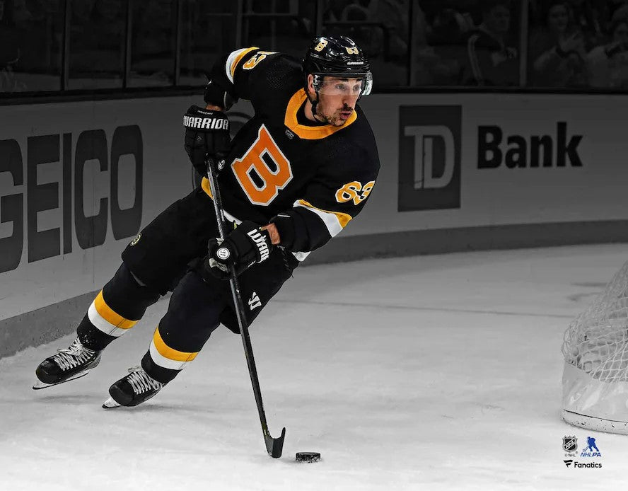 Brad Marchand Blackout Action Boston Bruins Hockey Photo - Sports Collectibles, Sports Memorabilia, Sports Fan Shop, Sports Gifts