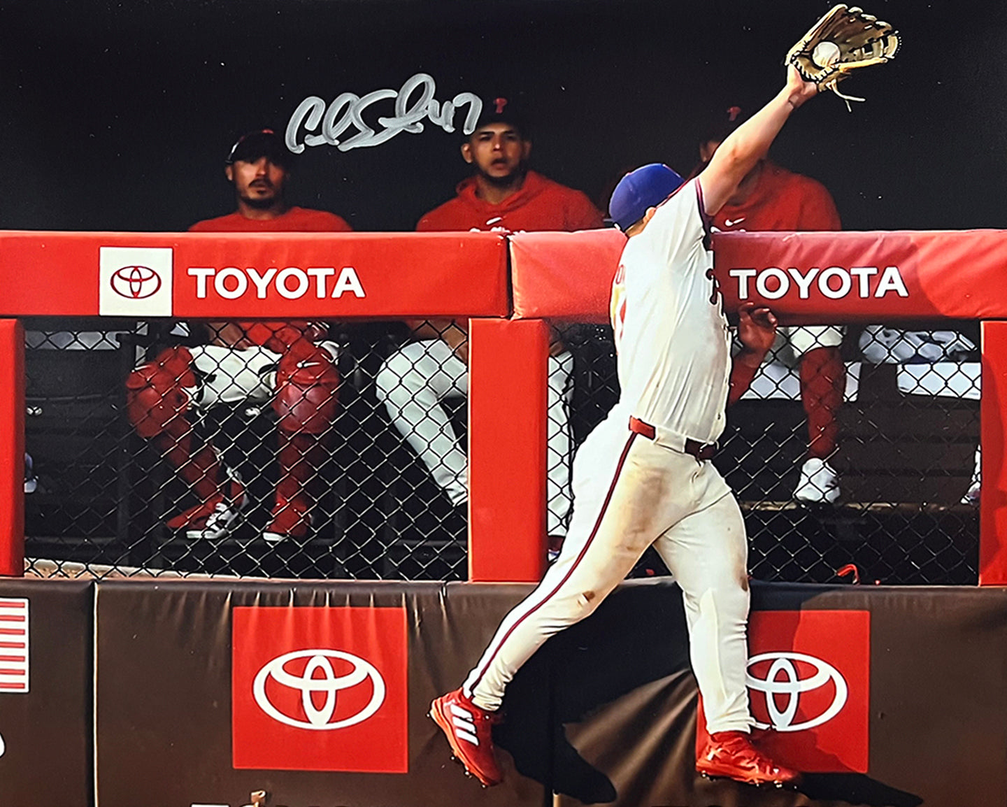 Cal Stevenson Robs the Mets Philadelphia Phillies Autographed 8" x 10" Baseball Photo - Sports Collectibles, Sports Memorabilia, Sports Fan Shop, Sports Gifts