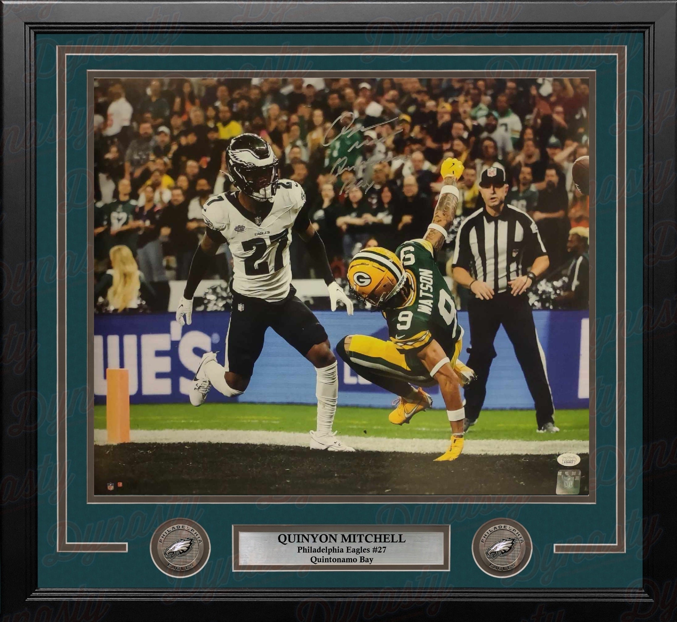 Quinyon Mitchell in Action Philadelphia Eagles Autographed 16" x 20" Framed Photo - Quintonamo Bay - Sports Collectibles, Sports Memorabilia, Sports Fan Shop, Sports Gifts