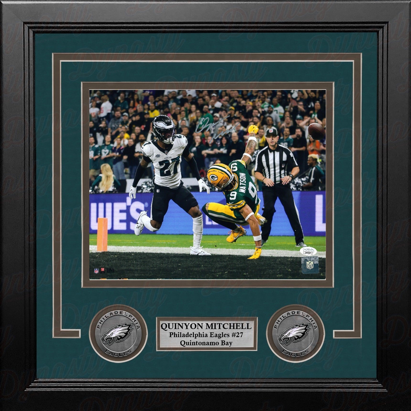 Quinyon Mitchell in Action Philadelphia Eagles Autographed 8" x 10" Framed Photo - Sports Collectibles, Sports Memorabilia, Sports Fan Shop, Sports Gifts