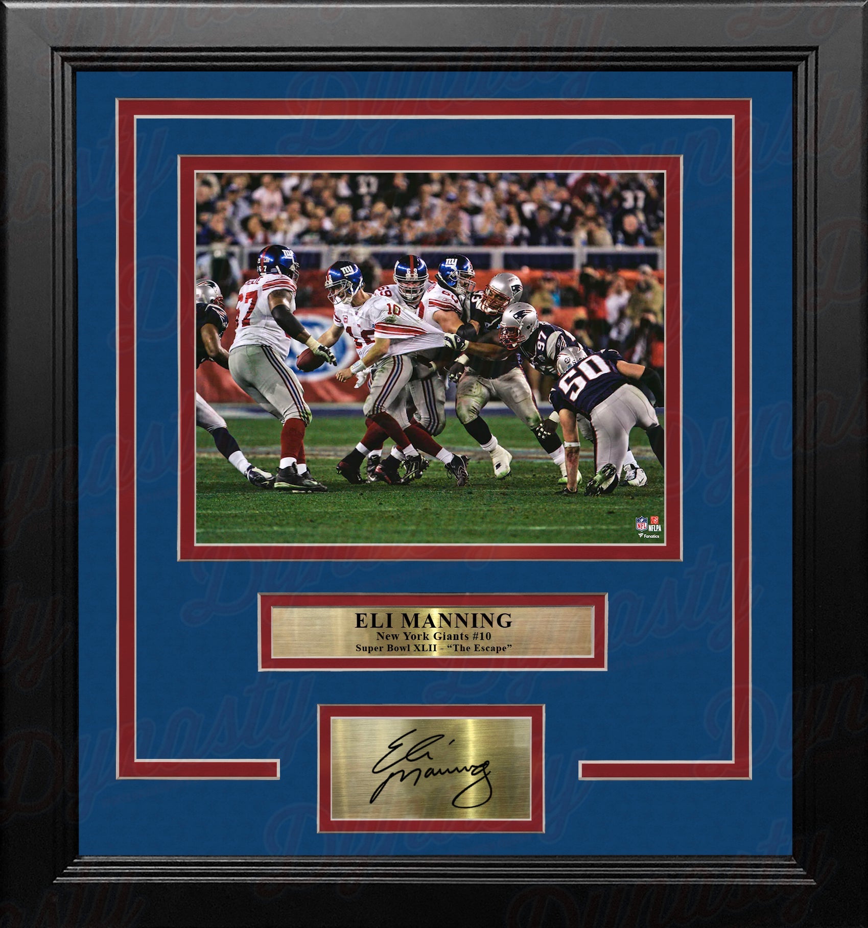 Eli Manning Super Bowl XLII Sack Escape New York Giants 8x10 Framed Photo with Engraved Autograph - Sports Collectibles, Sports Memorabilia, Sports Fan Shop, Sports Gifts