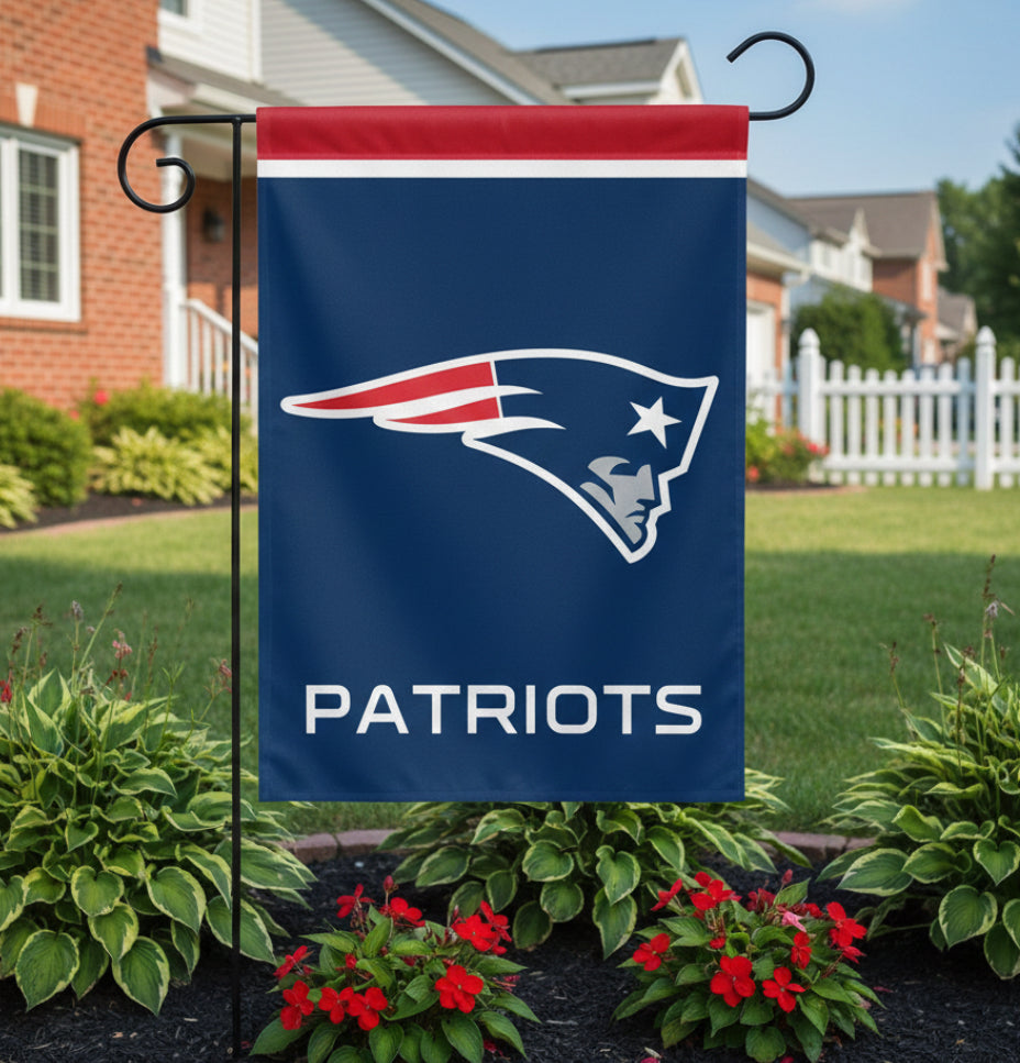 New England Patriots Garden Flag - Sports Gifts, Sports Memorabilia, Sports Collectibles, Fan Shop