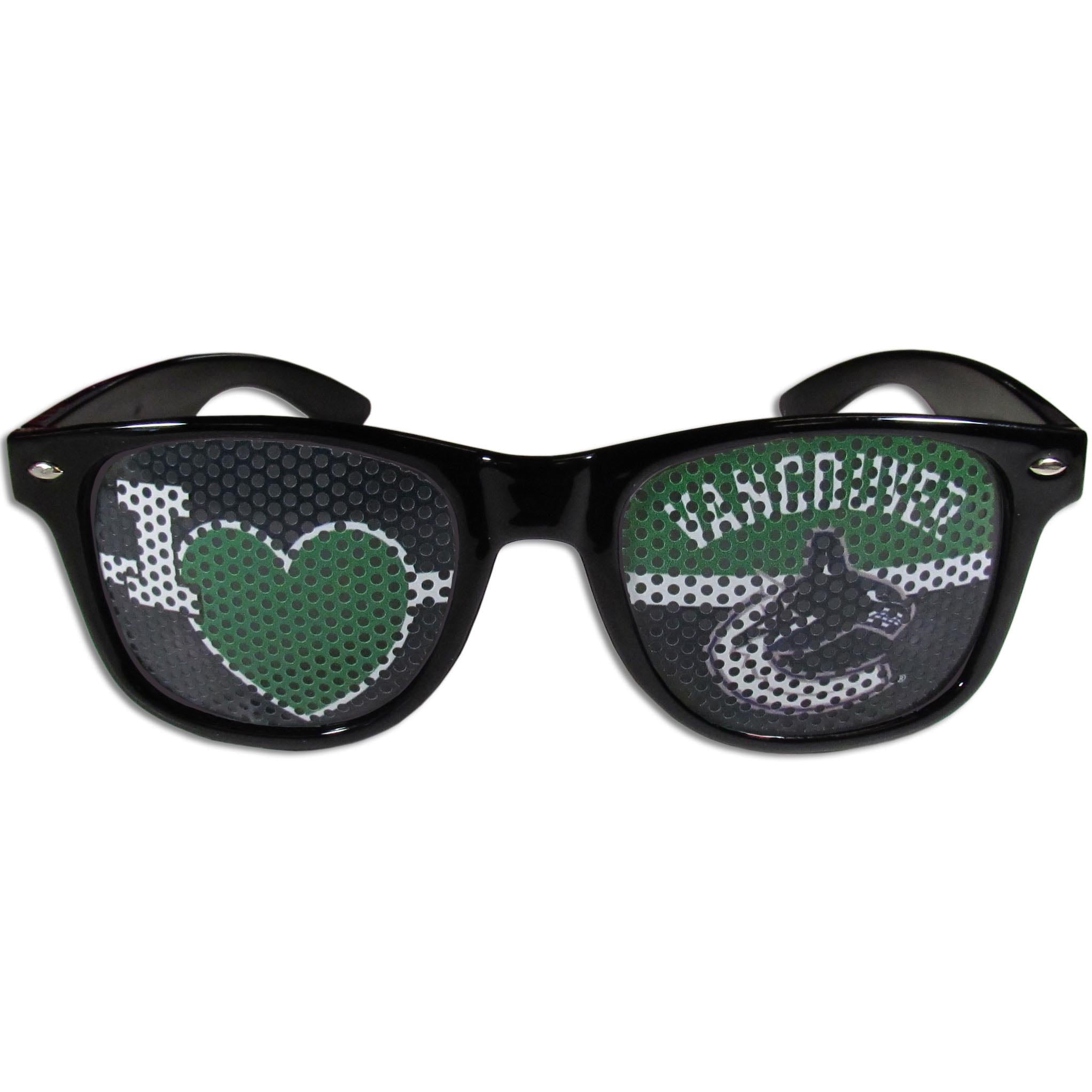 Vancouver Canucks I Heart Game Day Shades