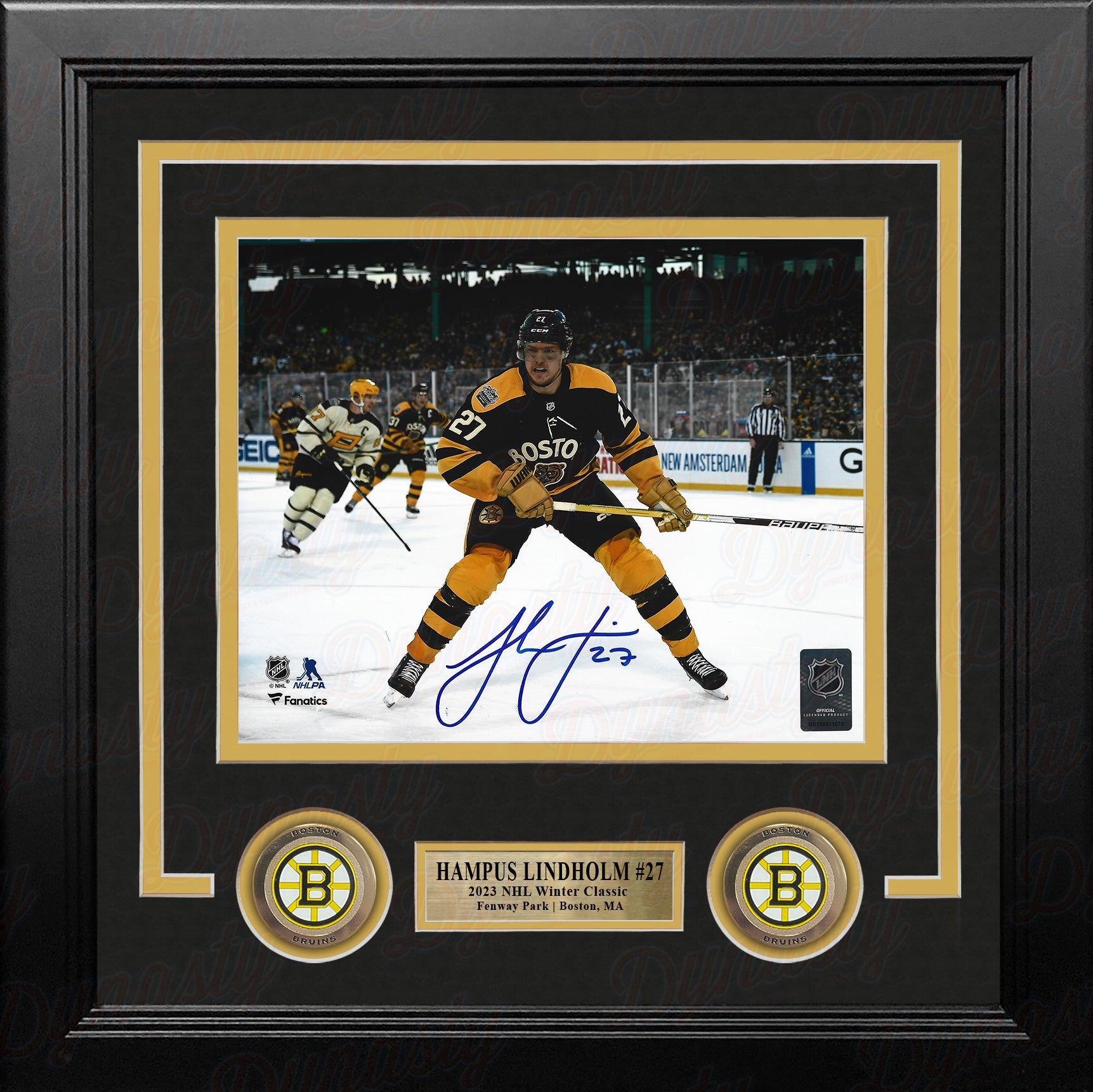Hampus Lindholm 2023 Winter Classic Action Boston Bruins Autographed 8" x 10" Framed Hockey Photo - Sports Collectibles, Sports Memorabilia, Sports Fan Shop, Sports Gifts