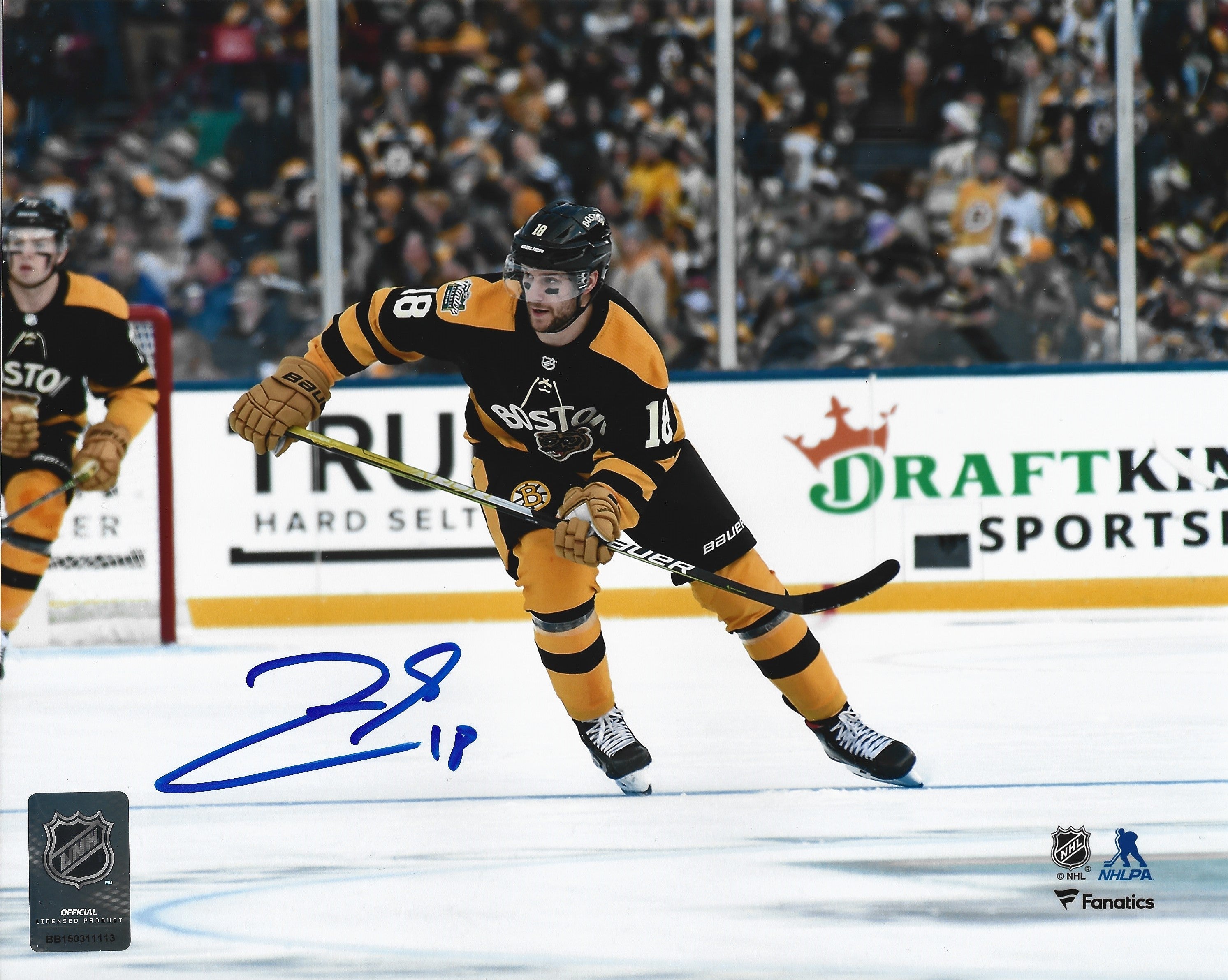 Pavel Zacha 2023 Winter Classic Action Boston Bruins Autographed 8" x 10" Hockey Photo - Sports Collectibles, Sports Memorabilia, Sports Fan Shop, Sports Gifts