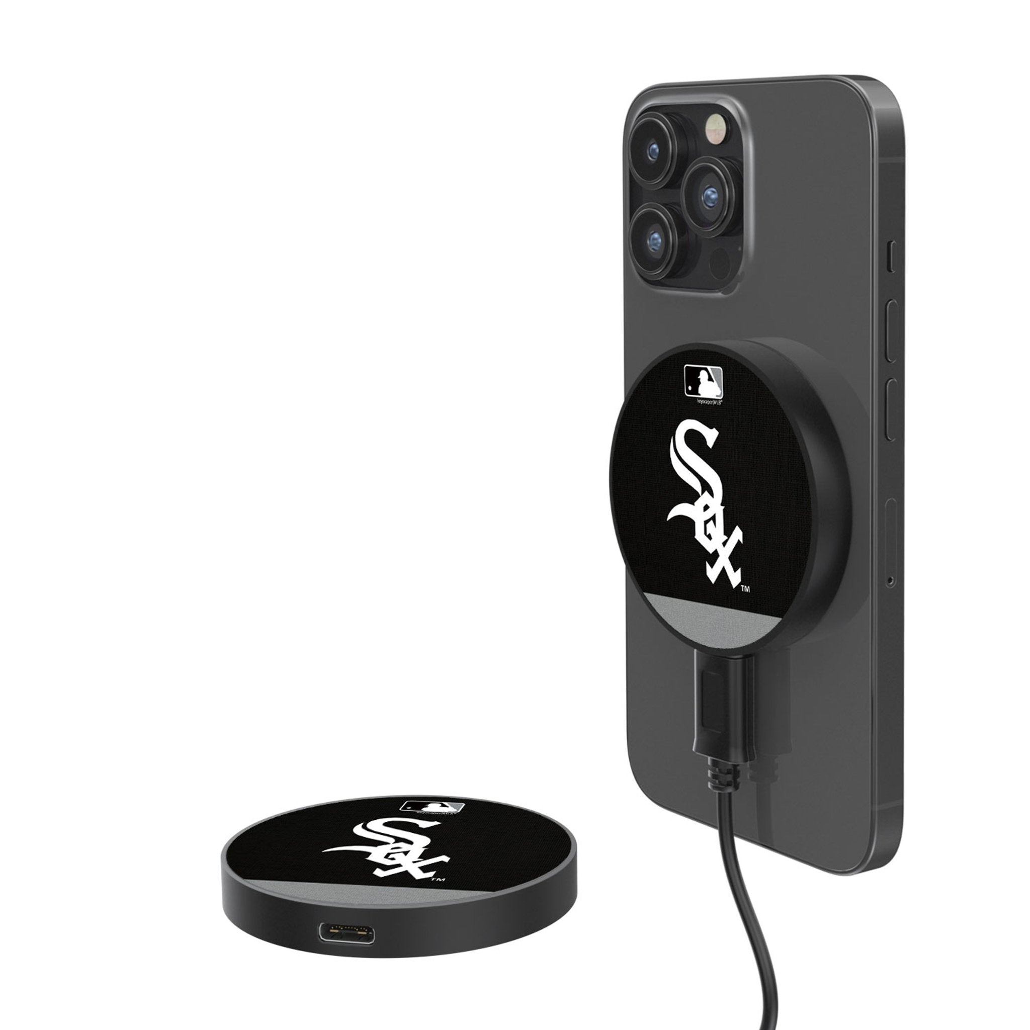 Chicago White Sox Stripe 15-Watt Wireless Magnetic Charger - Sports Gifts, Sports Memorabilia, Sports Collectibles, Fan Shop