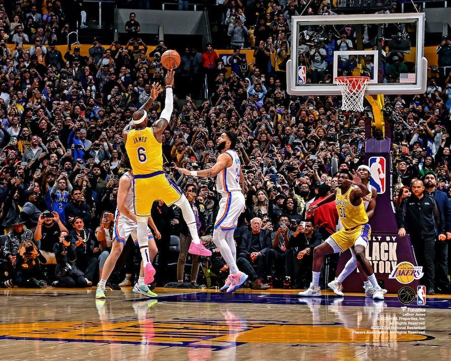 LeBron James Breaks the All-Time Scoring Record Los Angeles Lakers 8" x 10" Basketball Photo - Sports Collectibles, Sports Memorabilia, Sports Fan Shop, Sports Gifts