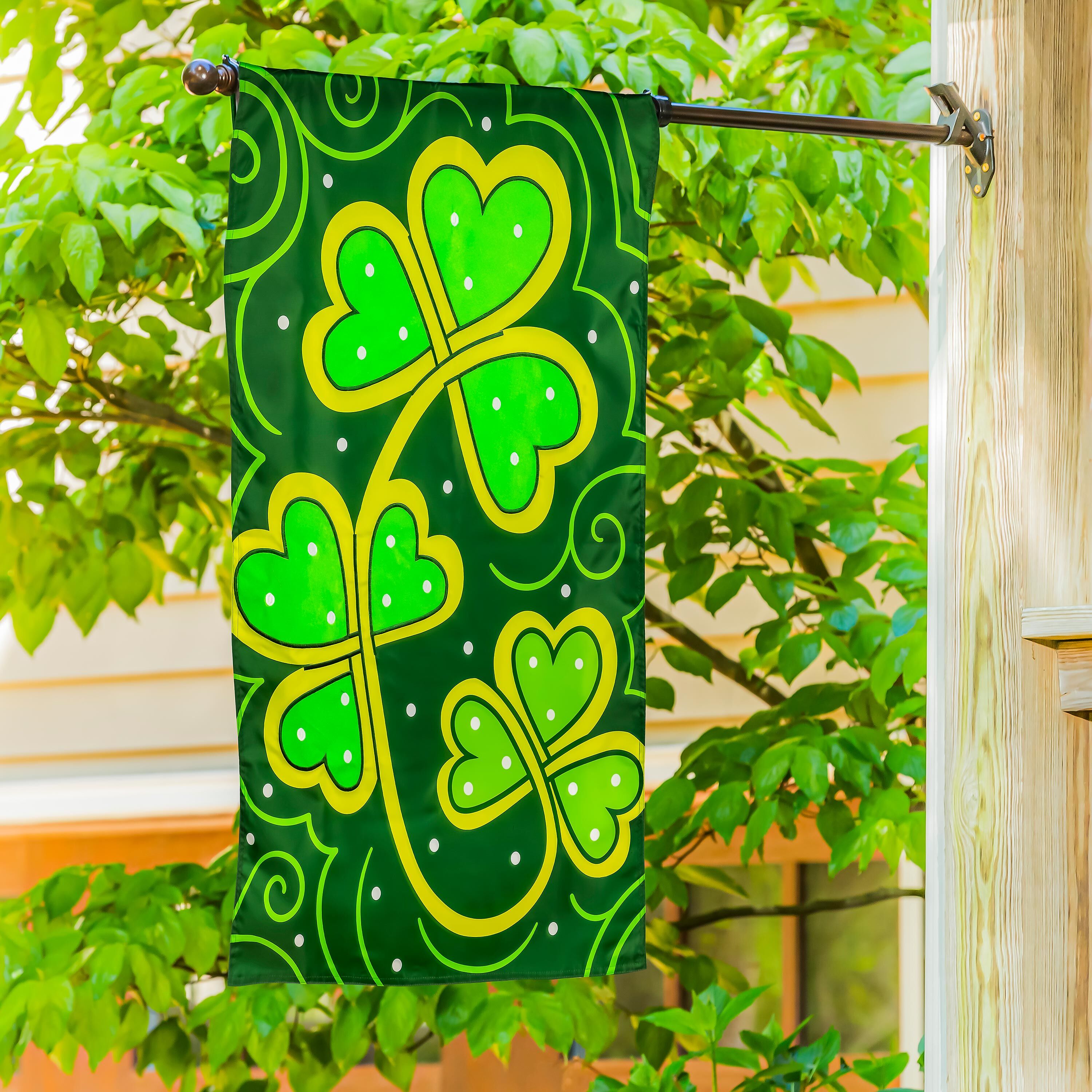 Lucky Clovers Applique House Flag - Sports Gifts, Sports Memorabilia, Sports Collectibles, Fan Shop