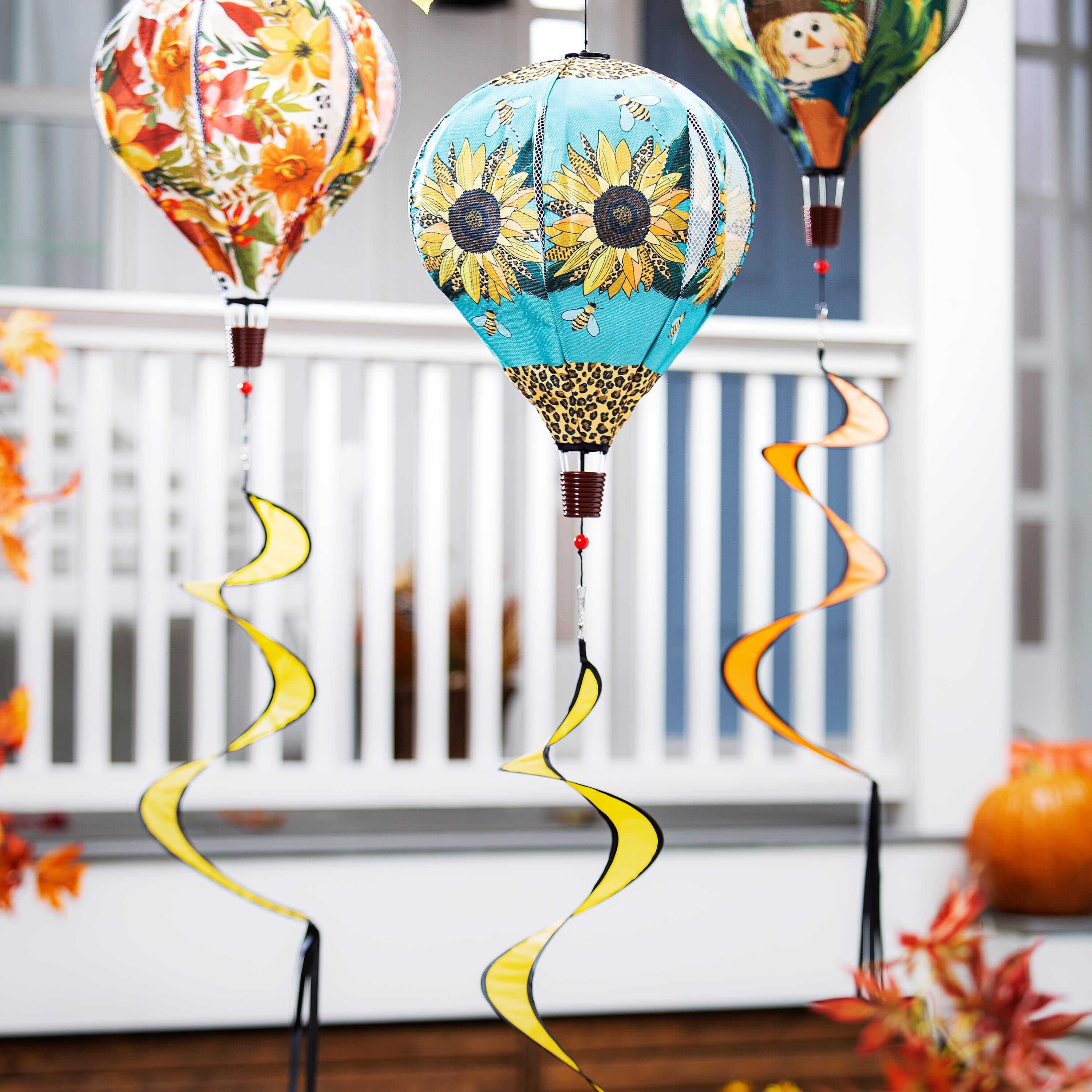 Welcome Friends Leopard Sunflower Burlap Balloon Spinner - Sports Gifts, Sports Memorabilia, Sports Collectibles, Fan Shop