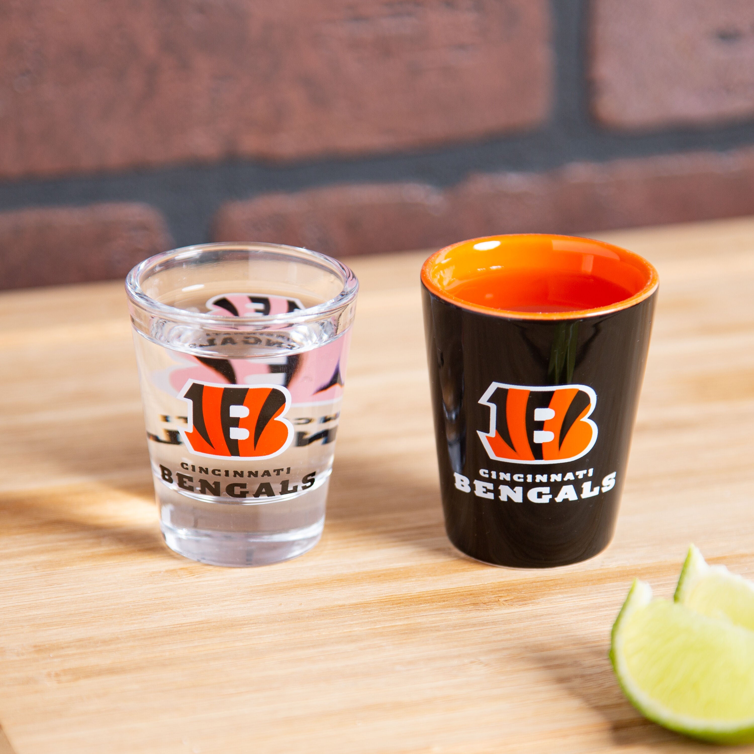 Cincinnati Bengals 4-Piece Ceramic and Glass 2oz. Shot Glass Set