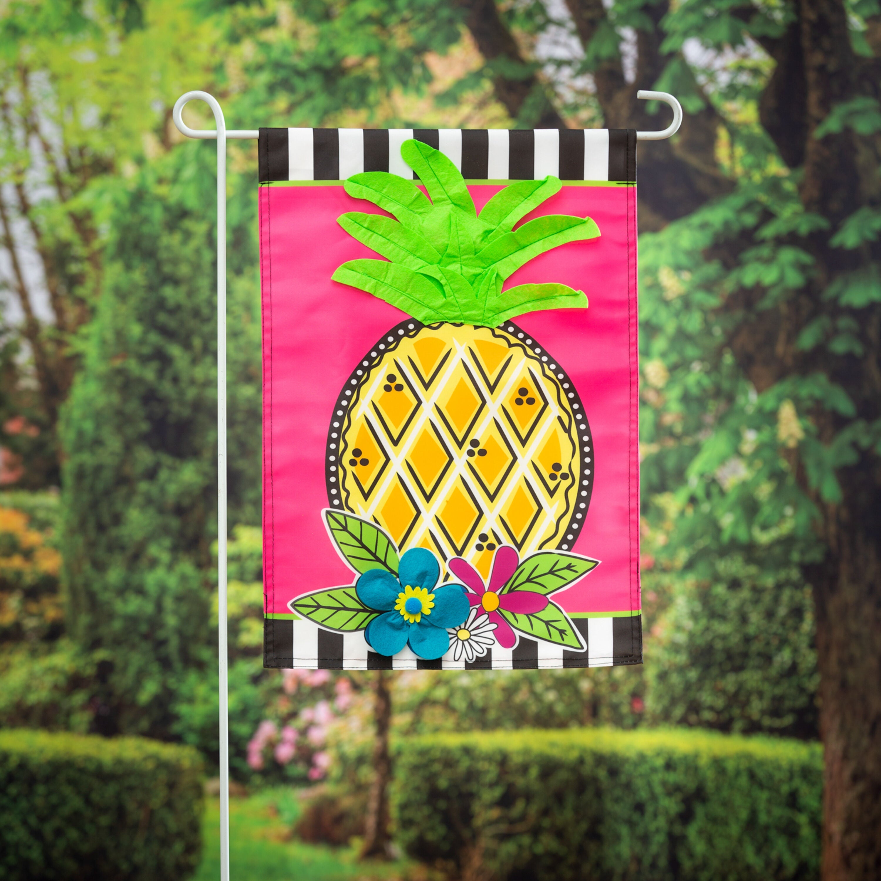 Bright Pineapple Garden Applique Flag - Sports Gifts, Sports Memorabilia, Sports Collectibles, Fan Shop