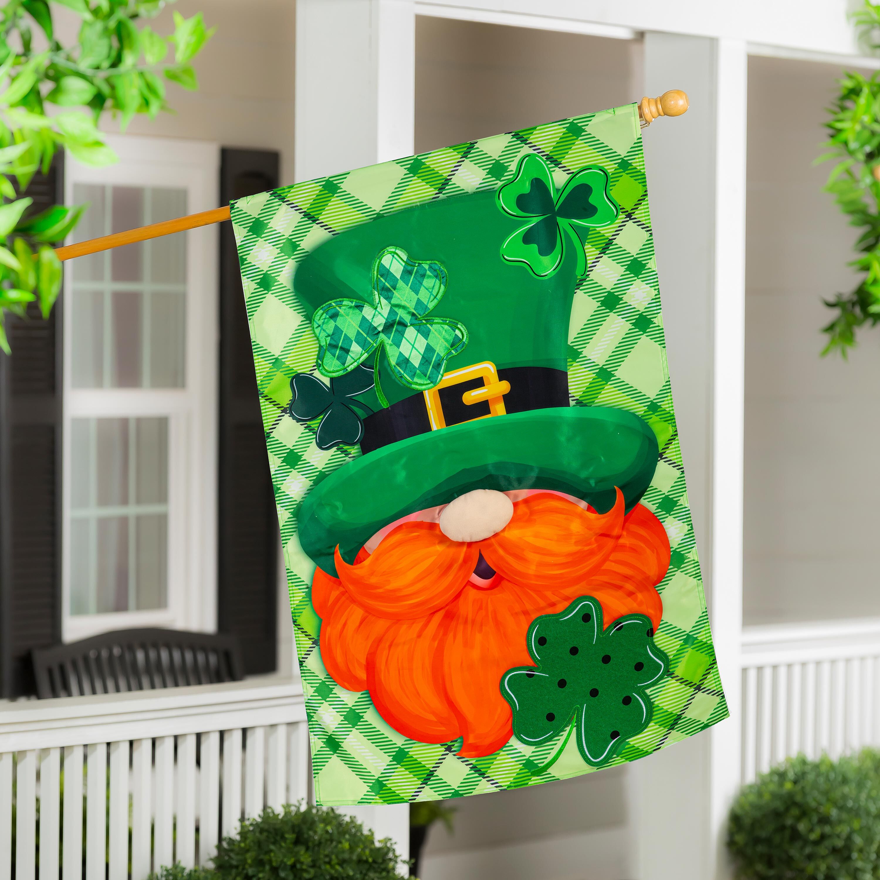 Leprechaun Applique House Flag - Sports Gifts, Sports Memorabilia, Sports Collectibles, Fan Shop