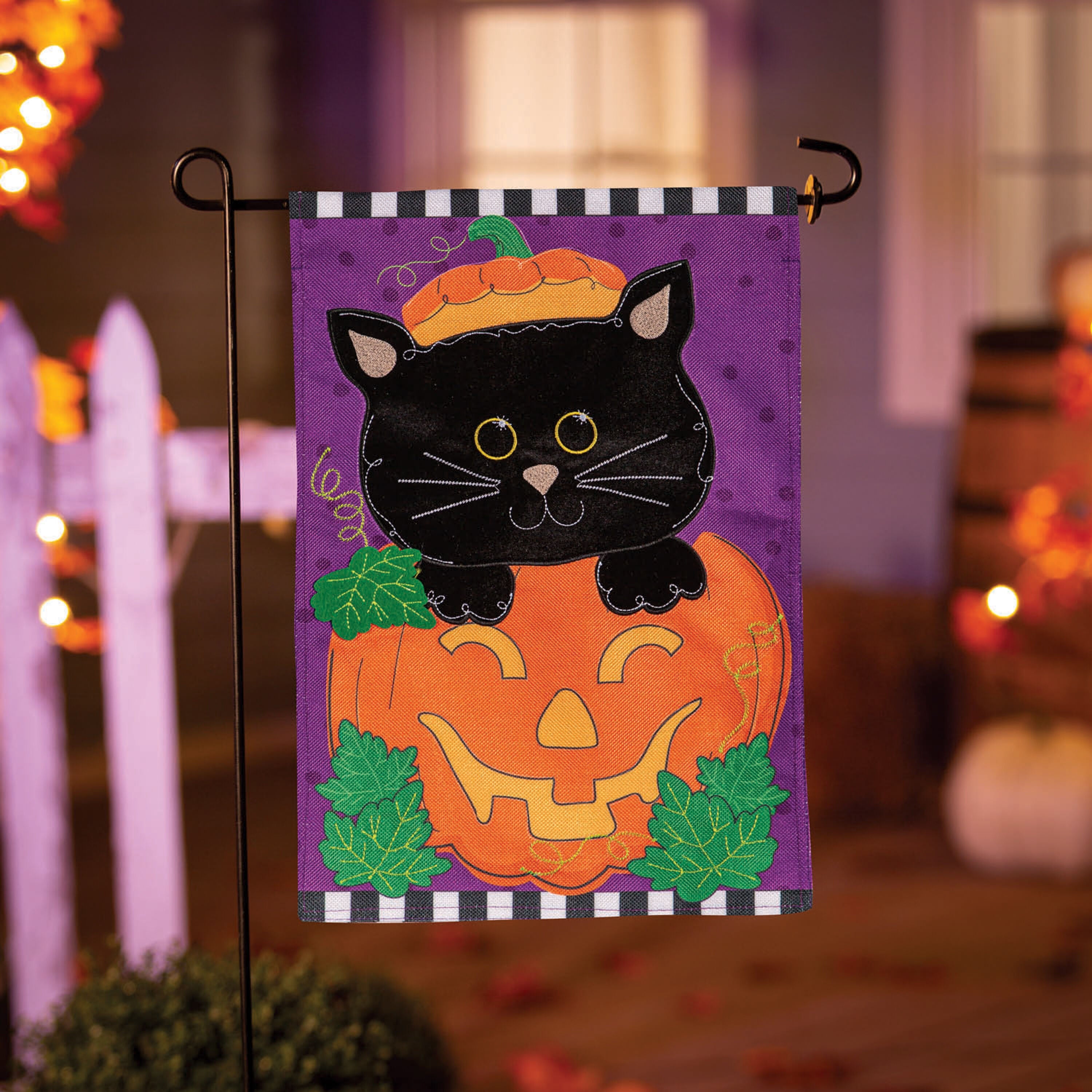 Jack O'Lantern & Black Cat Burlap Garden Flag - Sports Gifts, Sports Memorabilia, Sports Collectibles, Fan Shop