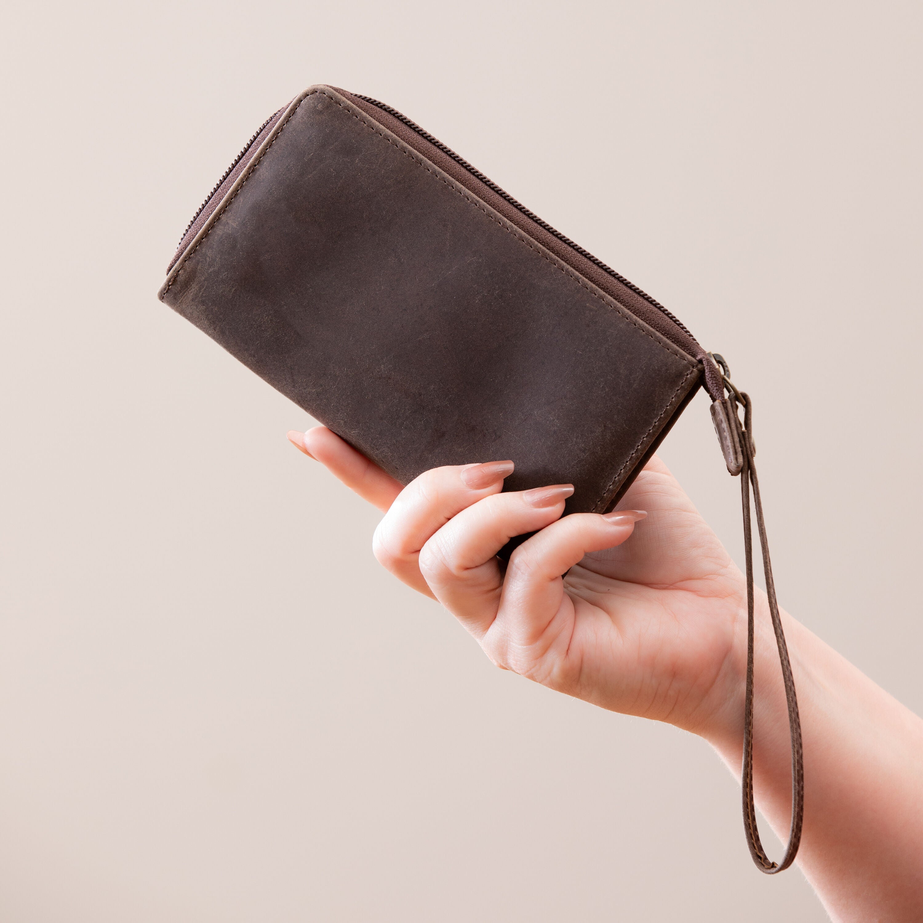Seattle Mariners Wristlet Wallet Brown - Sports Gifts, Sports Memorabilia, Sports Collectibles, Fan Shop