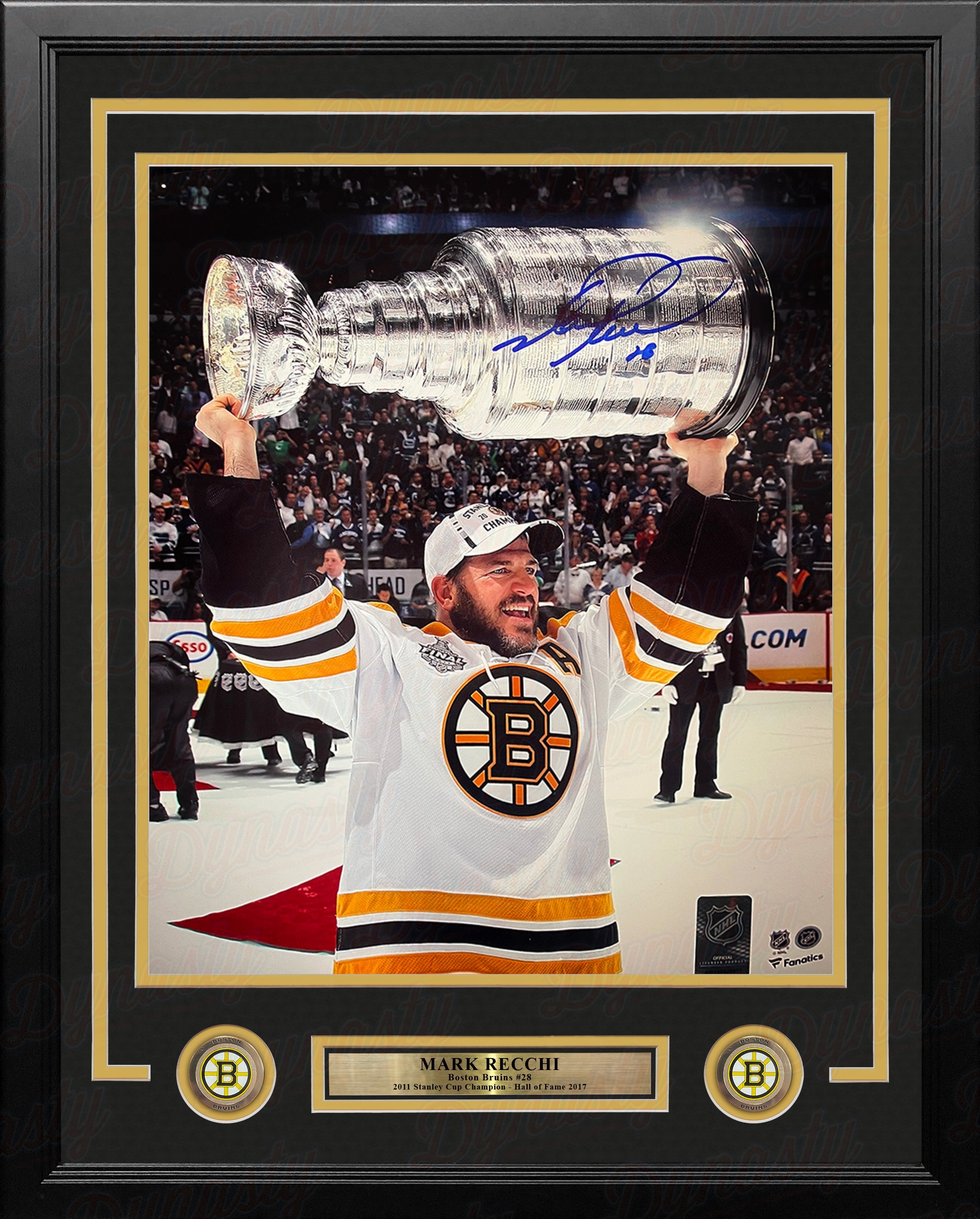 Mark Recchi 2011 Stanley Cup Champions Boston Bruins Autographed 11" x 14" Framed Hockey Photo - Sports Collectibles, Sports Memorabilia, Sports Fan Shop, Sports Gifts