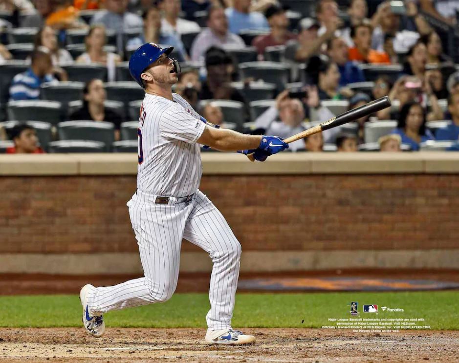 Pete Alonso Record-Breaking Home Run New York Mets 8" x 10" Baseball Photo - Sports Collectibles, Sports Memorabilia, Sports Fan Shop, Sports Gifts