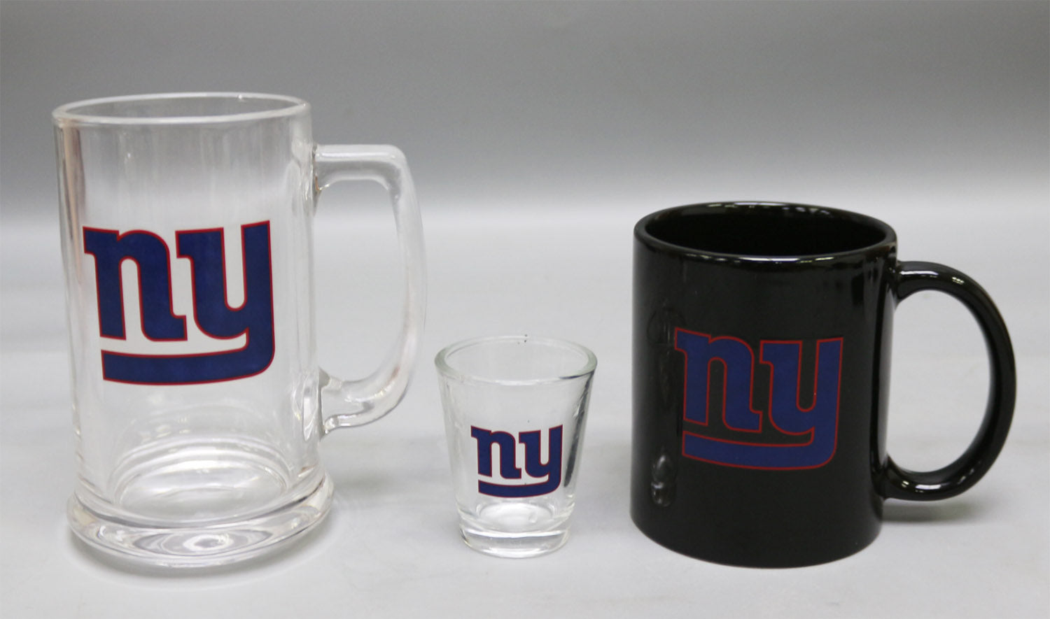 New York Giants 3-Piece Glassware Gift Set - Sports Collectibles, Sports Memorabilia, Sports Fan Shop, Sports Gifts