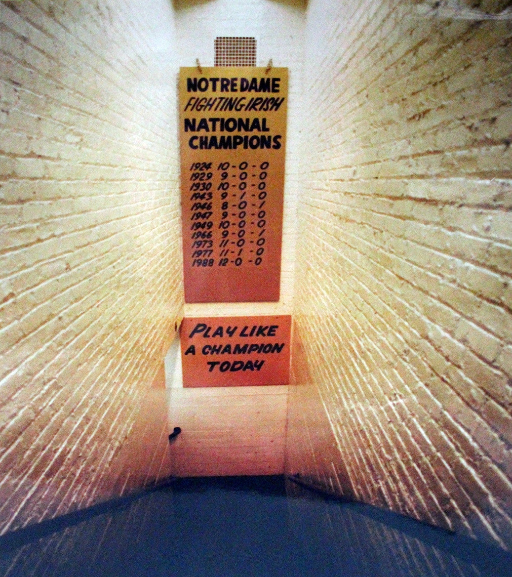 Notre Dame Fighting Irish Locker Room Photo - Sports Collectibles, Sports Memorabilia, Sports Fan Shop, Sports Gifts