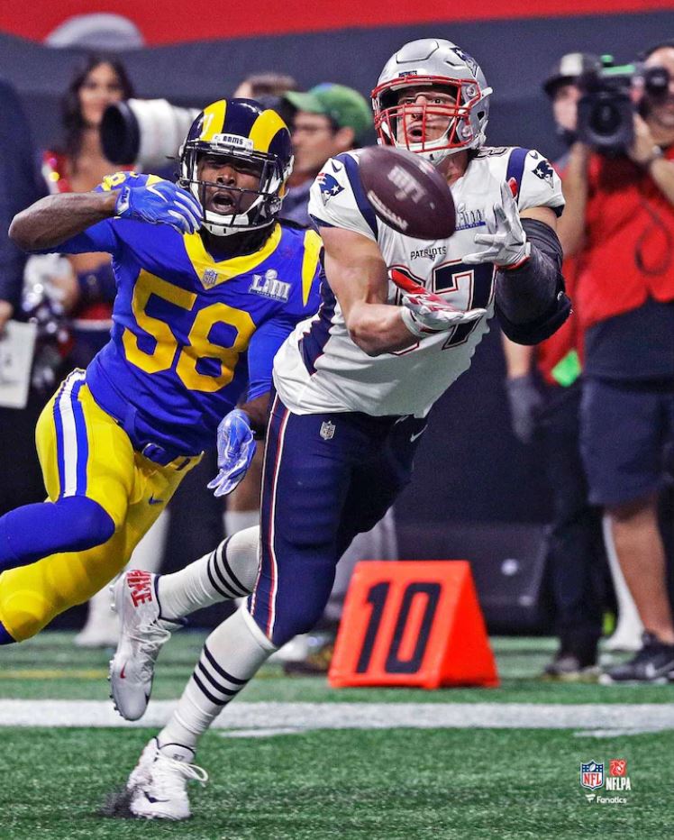 Rob Gronkowski Super Bowl LIII Catch New England Patriots 8" x 10" Football Photo - Sports Collectibles, Sports Memorabilia, Sports Fan Shop, Sports Gifts