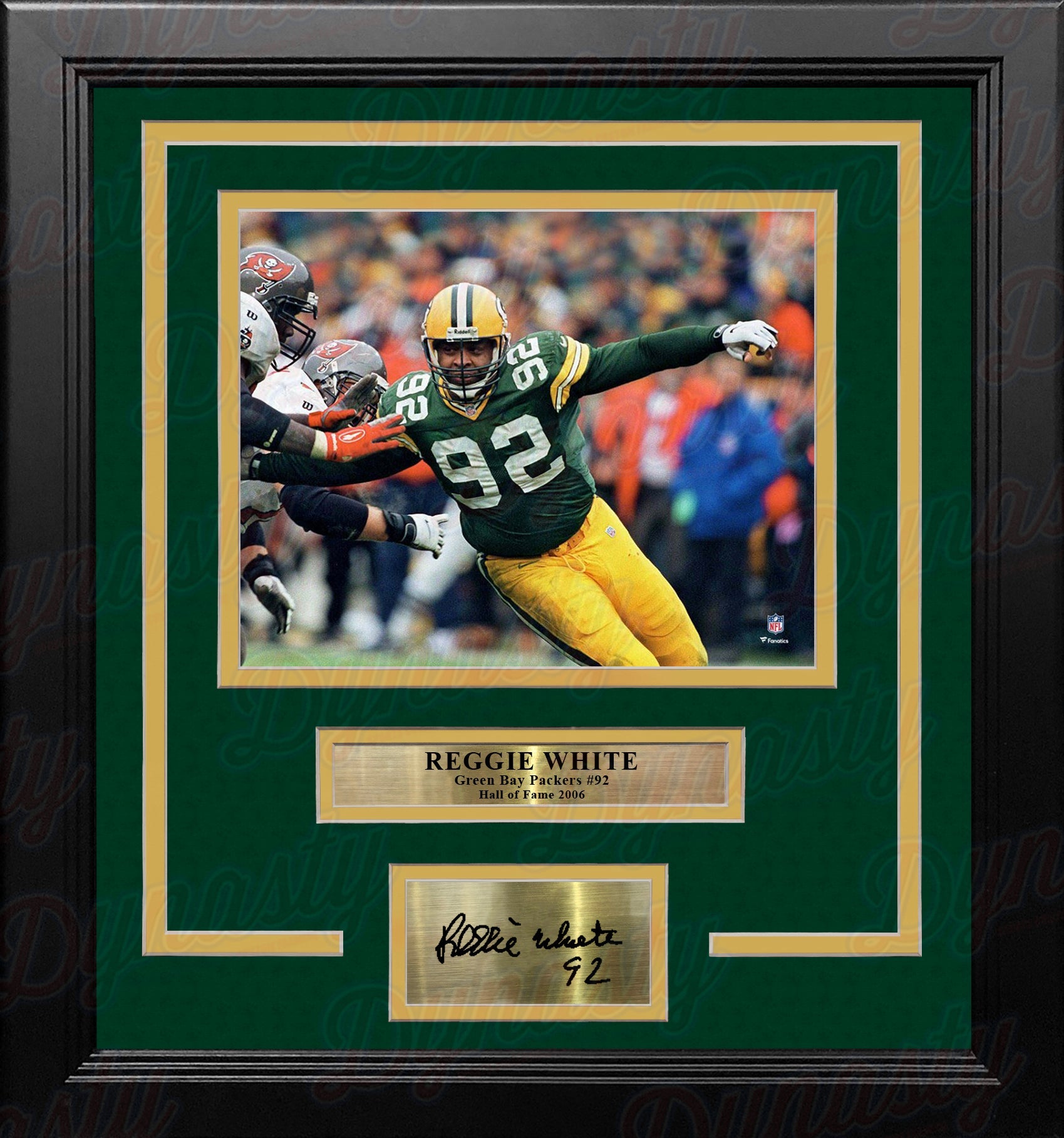 Reggie White in Action Green Bay Packers 8" x 10" Framed Football Photo with Engraved Autograph - Sports Collectibles, Sports Memorabilia, Sports Fan Shop, Sports Gifts