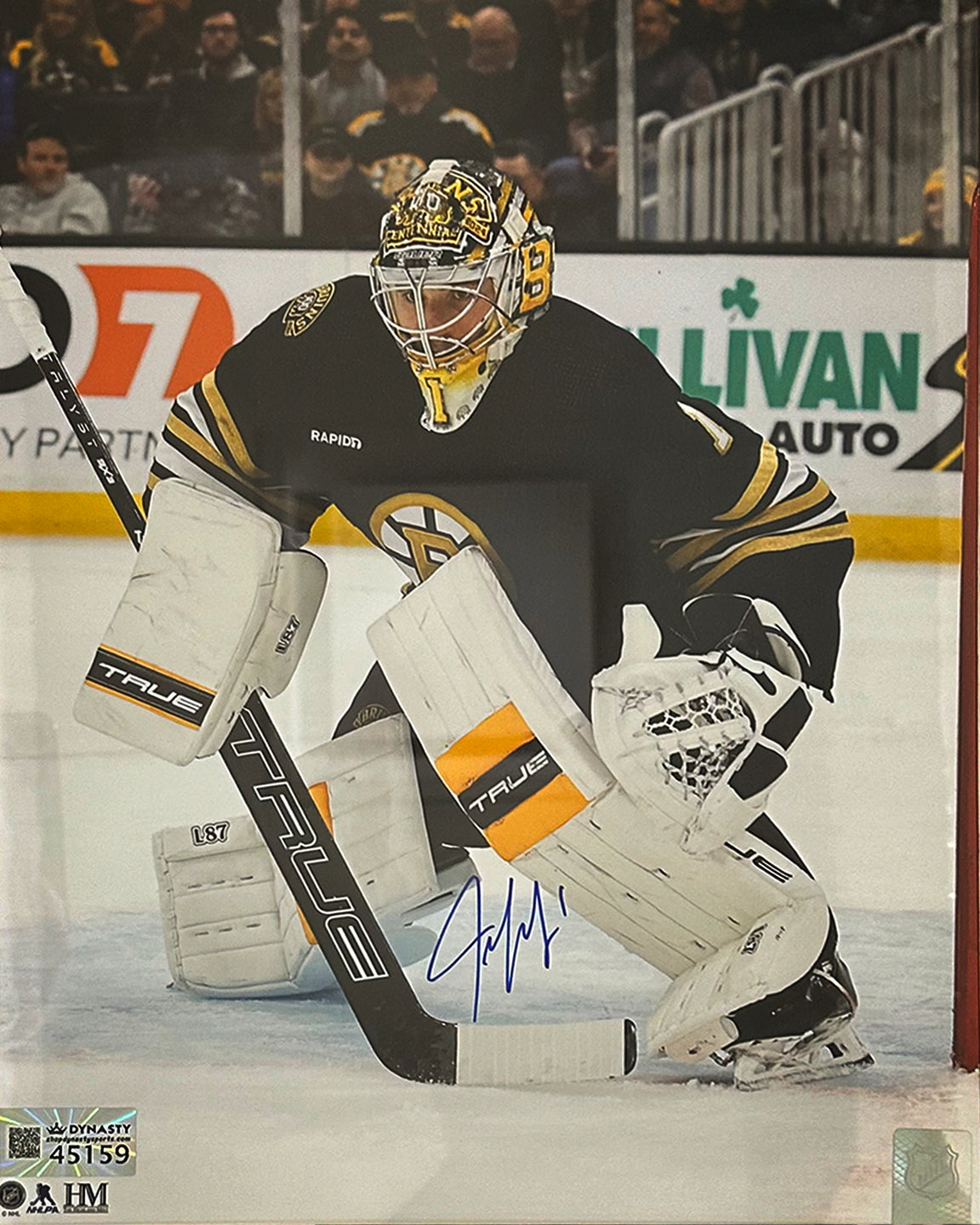 Jeremy Swayman in Goal Boston Bruins Autographed 11" x 14" Hockey Photo - Sports Collectibles, Sports Memorabilia, Sports Fan Shop, Sports Gifts