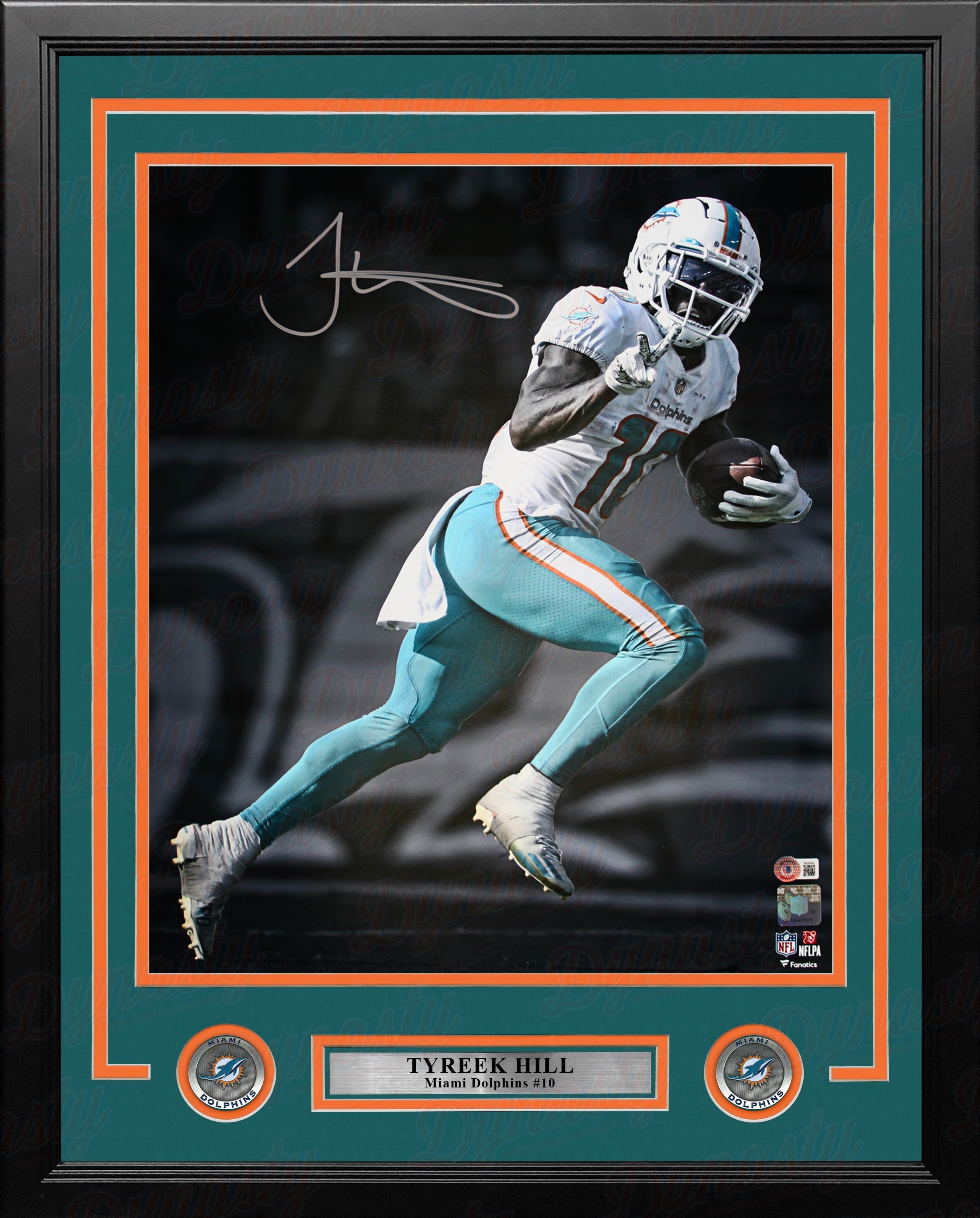 Tyreek Hill Blackout Action Miami Dolphins Autographed Framed Football Photo - Sports Gifts, Sports Memorabilia, Sports Collectibles, Fan Shop