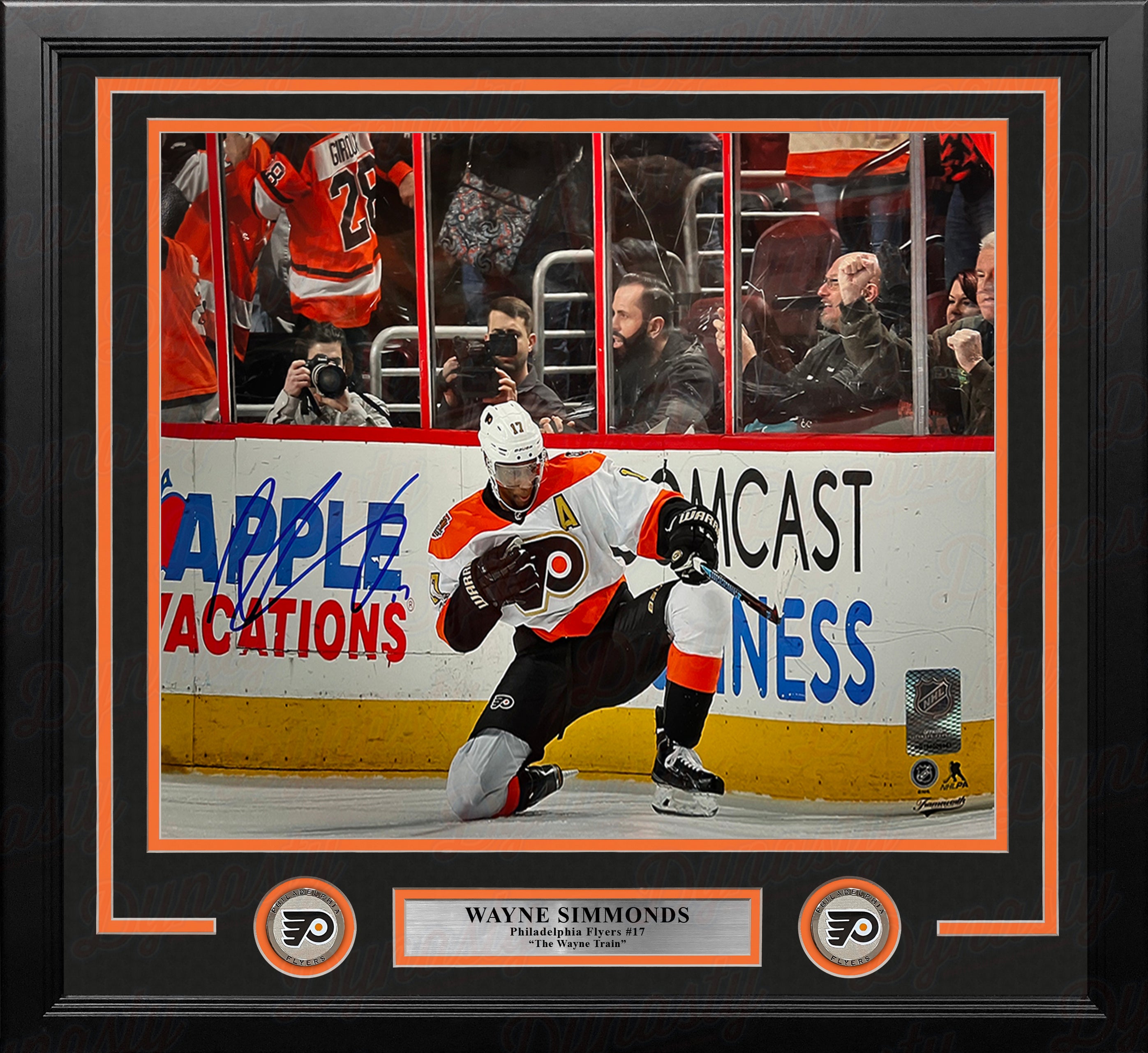 Wayne Simmonds Fist Pump Philadelphia Flyers Autographed 11" x 14" Framed Hockey Photo - Sports Collectibles, Sports Memorabilia, Sports Fan Shop, Sports Gifts