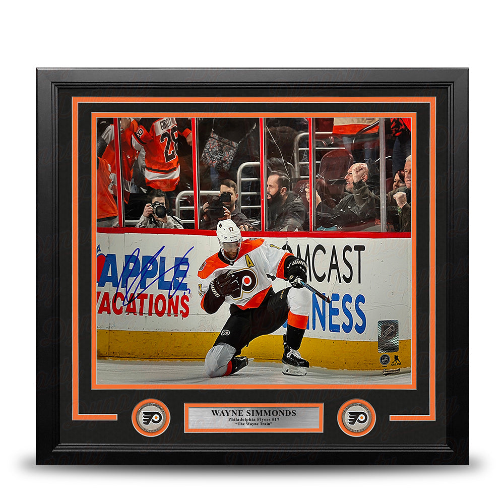 Wayne Simmonds Fist Pump Philadelphia Flyers Autographed 11" x 14" Framed Hockey Photo - Sports Collectibles, Sports Memorabilia, Sports Fan Shop, Sports Gifts