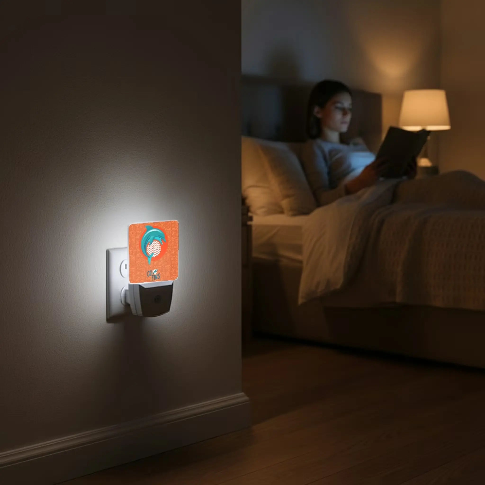 Miami Dolphins 2024 Illustrated Limited Edition Night Light 2-Pack
