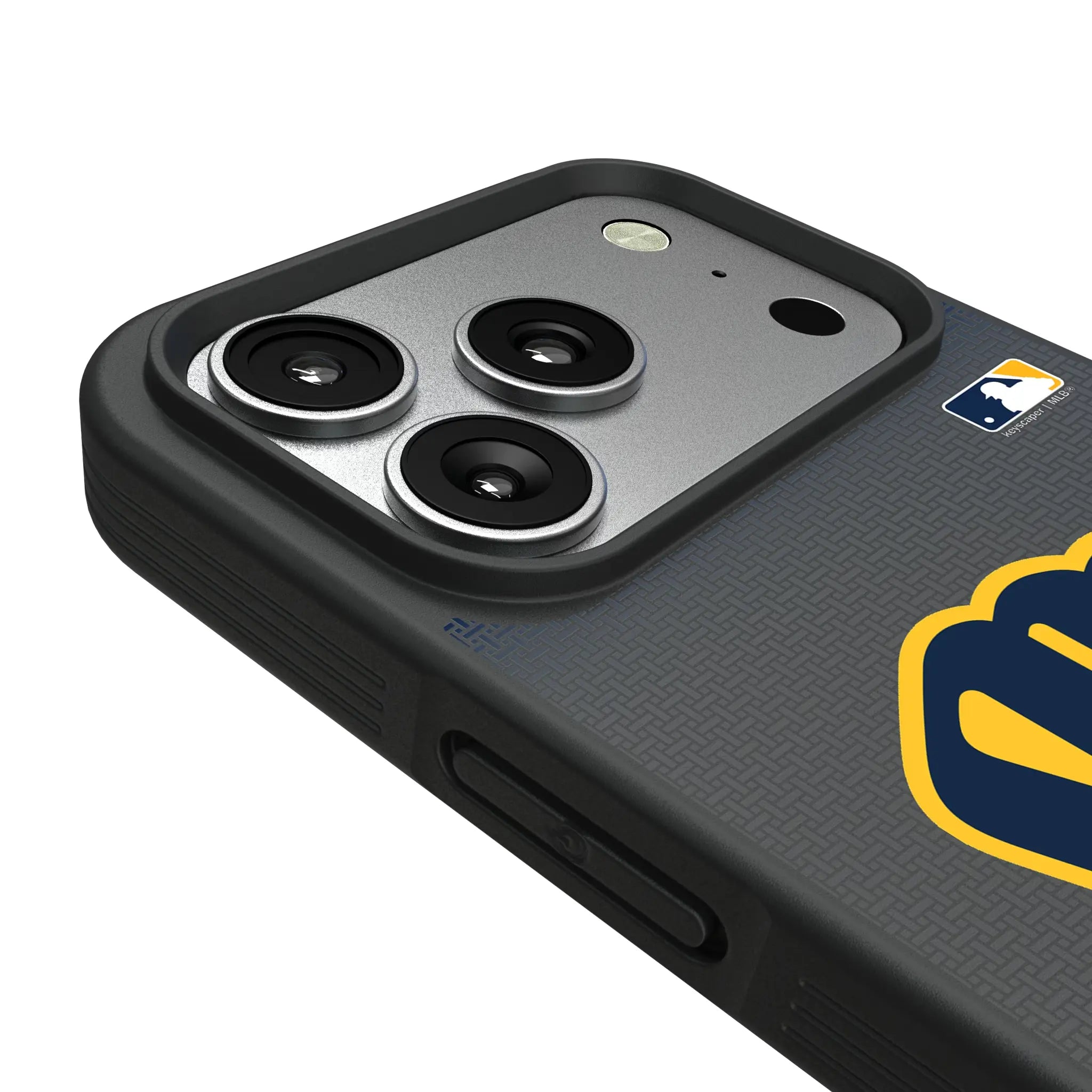 Milwaukee Brewers Linen Bump Phone Case