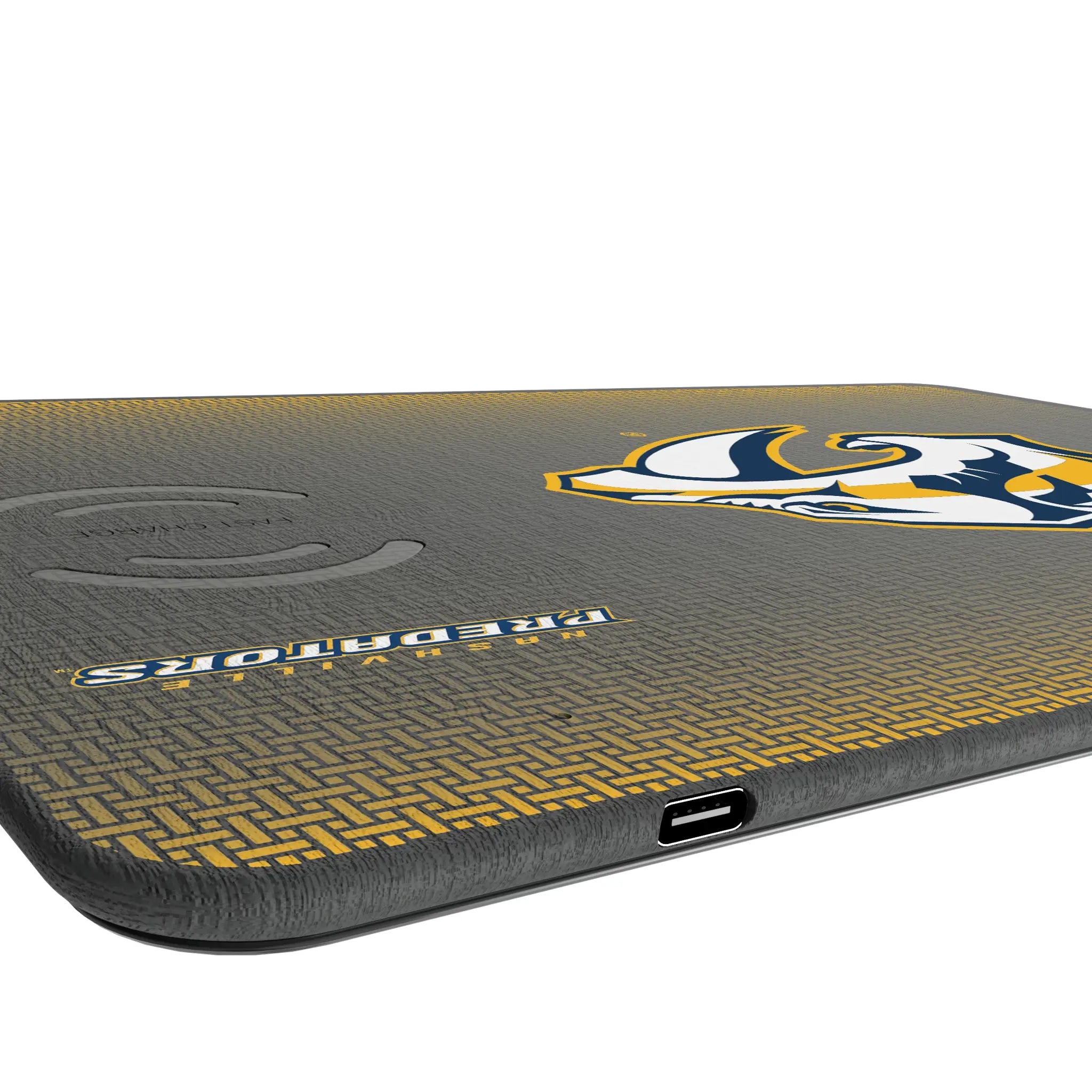 Nashville Predators Linen 15-Watt Wireless Charger and Mouse Pad