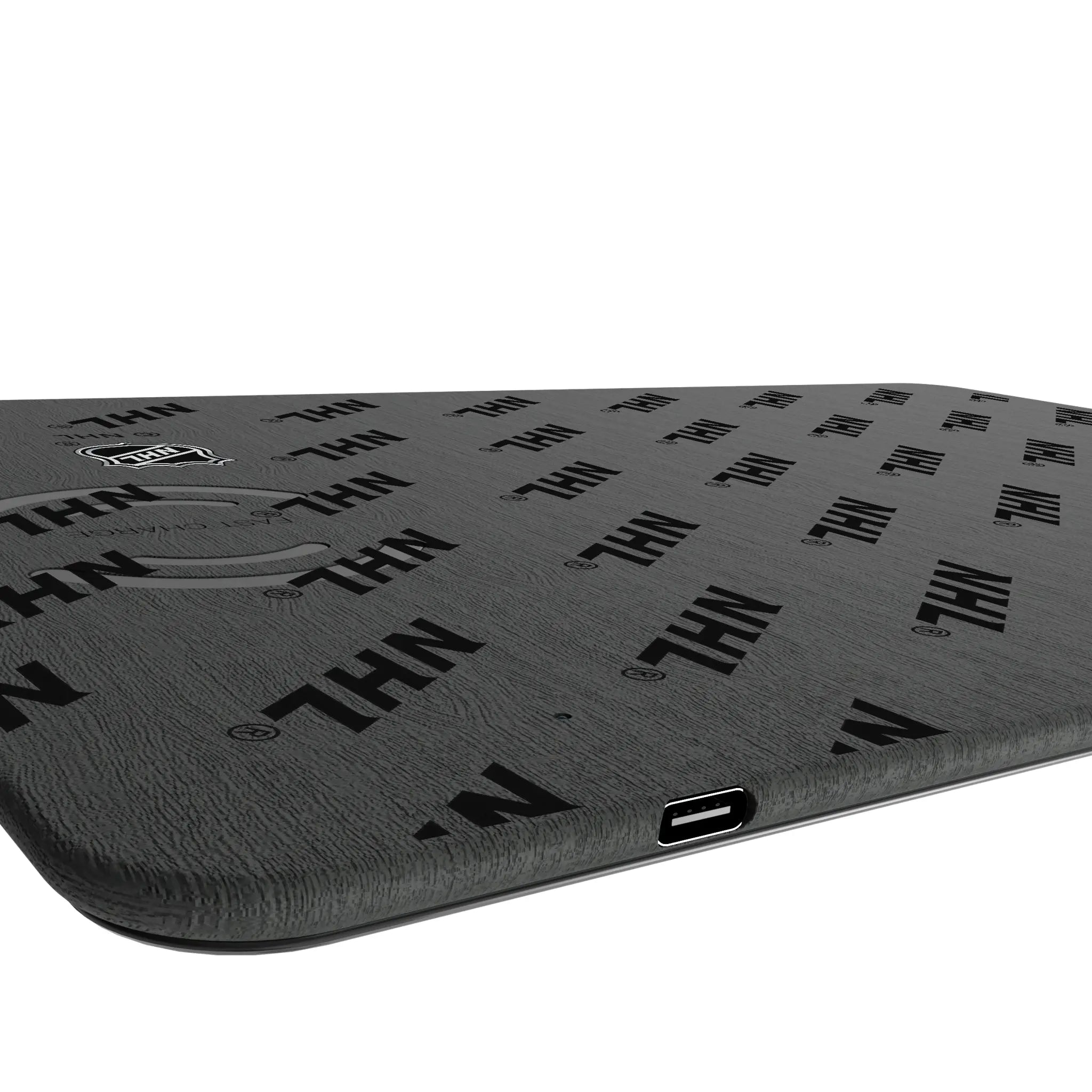 NHL Fashion Pattern 15-Watt Wireless Charger and Mouse Pad