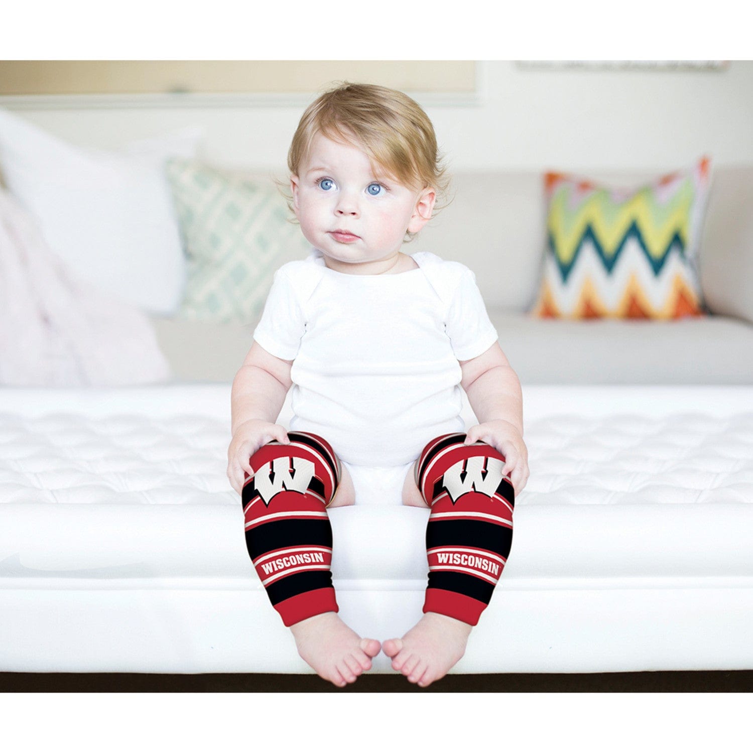 Wisconsin Badgers Baby Leg Warmers - Sports Gifts, Sports Memorabilia, Sports Collectibles, Fan Shop