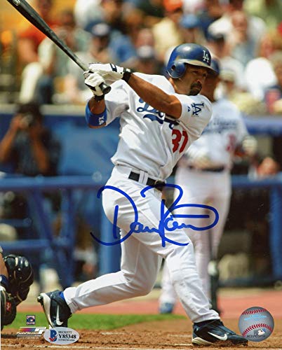 Dave Roberts Autographed Los Angeles Dodgers 8x10 Photo - BAS COA (Vertical) - 757 Sports Collectibles