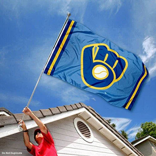 WinCraft Milwaukee Brewers Retro Glove Logo Flag and Banner - 757 Sports Collectibles