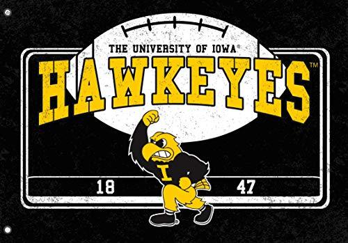 Team Sports America U of Iowa Linen Estate Flag - 36 x 52 Inches - 757 Sports Collectibles