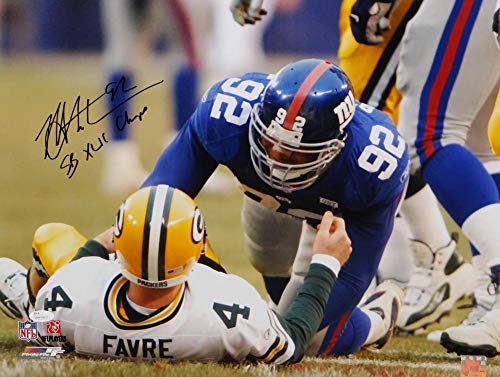 Michael Strahan Autographed NY Giants 16x20 PF Photo Sacking Favre w/Insc- JSA W Auth White