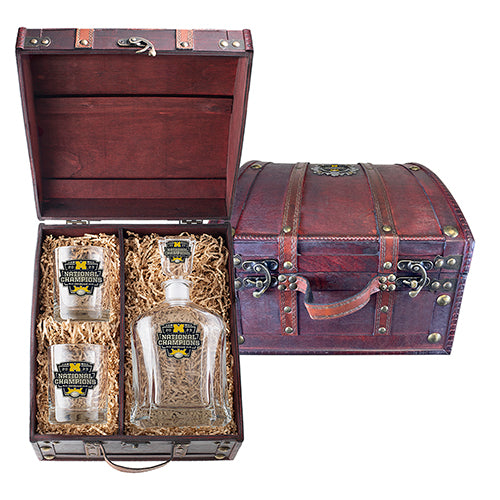 2023 Michigan Football Championship Capitol Decanter and 2 Glasses w/ Chest Box
