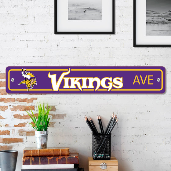 Minnesota Vikings Team Color Street Sign Décor 4in. X 24in. Lightweight