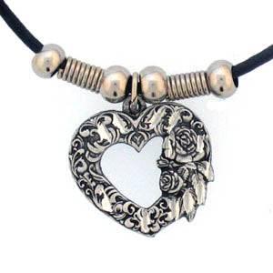 Earth Spirit Necklace - Scroll Heart (SSKG) - 757 Sports Collectibles
