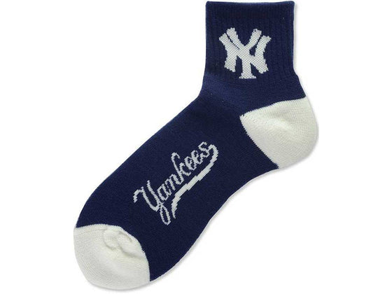New York Yankees For Bare Feet Socks (One Pair) Large - 757 Sports Collectibles