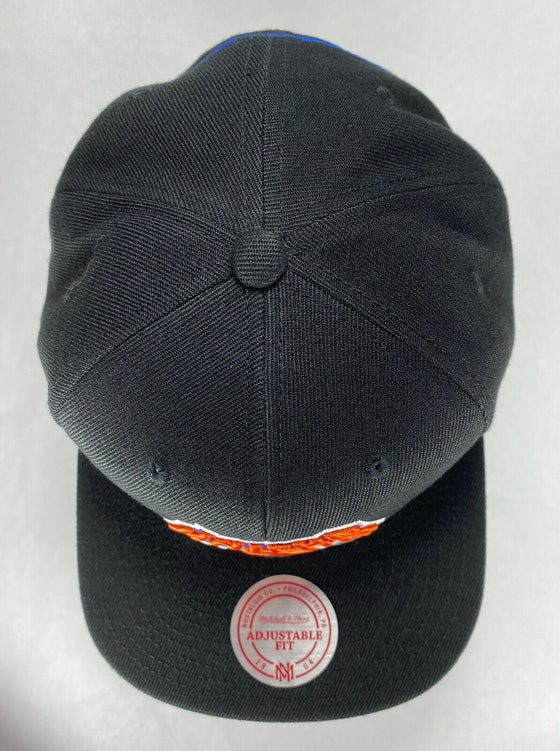 Mitchell and Ness NBA New York Knicks Team Logo Snapback Hat, Cap, New