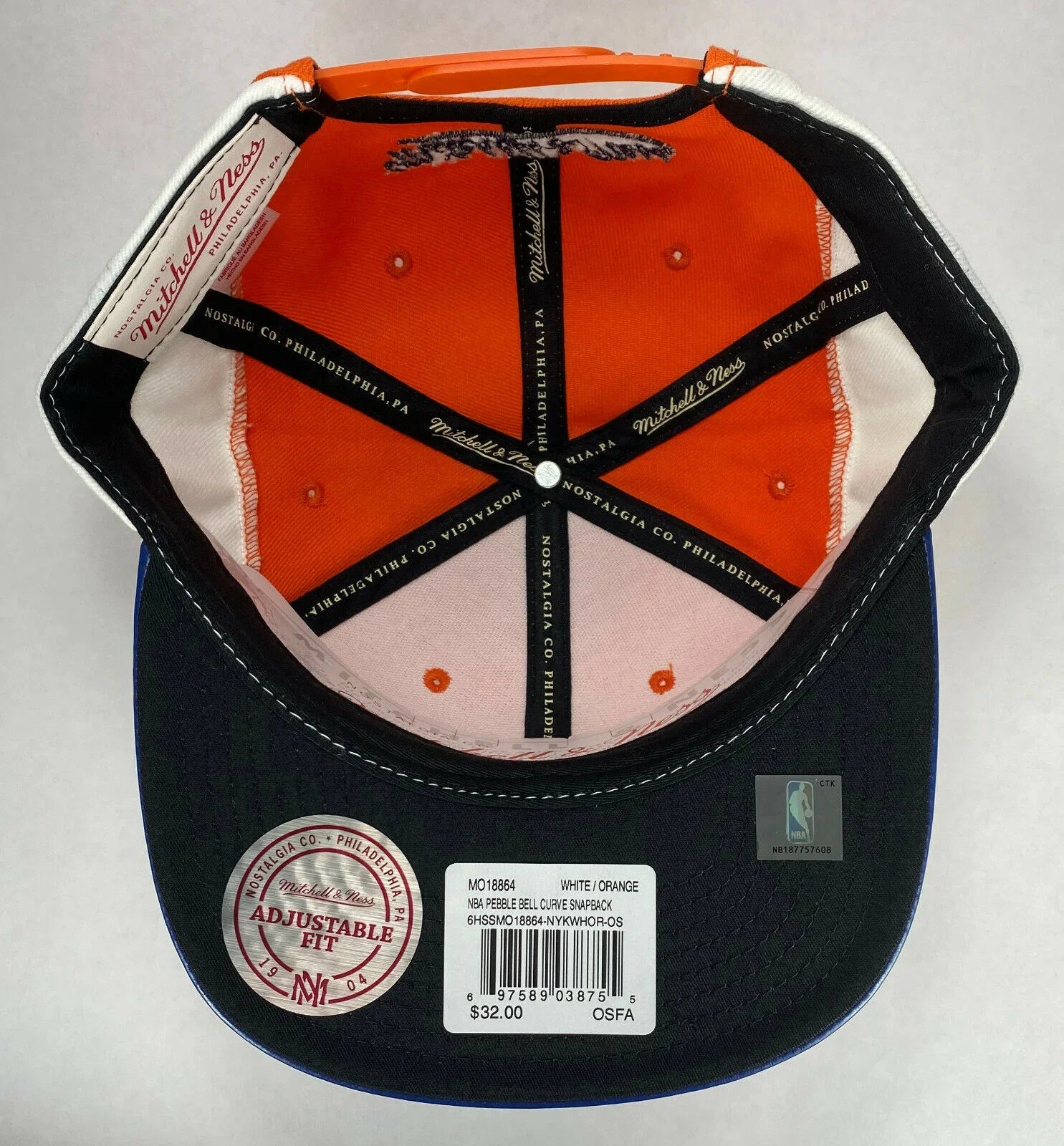 Mitchell and Ness NBA New York Knicks Pebble Bell Curve Hat, Cap, New