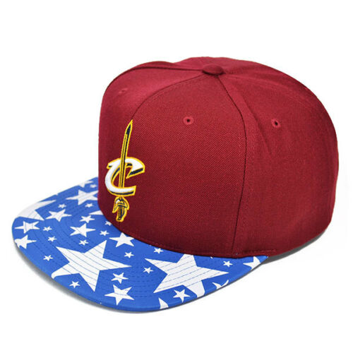 Cleveland Cavaliers REFLECTIVE STAR VISOR SNAPBACK Mitchell & Ness NBA Hat